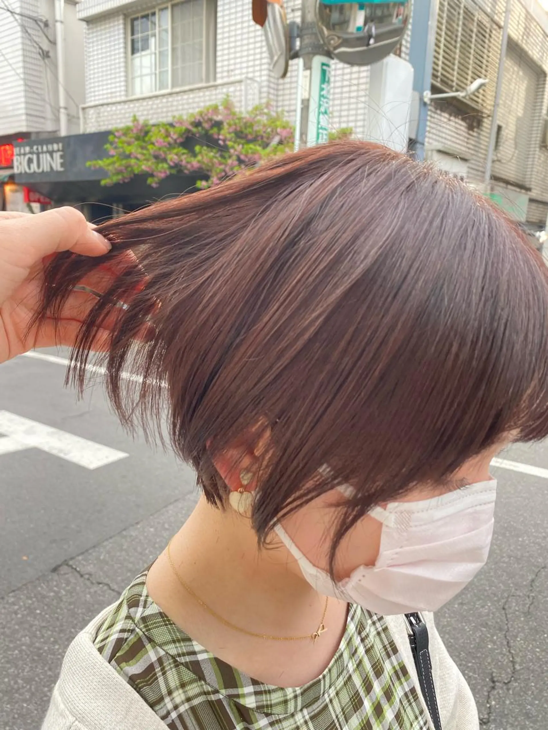 ショート カラー ベージュカラー ピンクカラー ピンクベージュ カット ヘアカラー 西山梨々/ボブ/ ショート/レイヤーのヘアスタイル