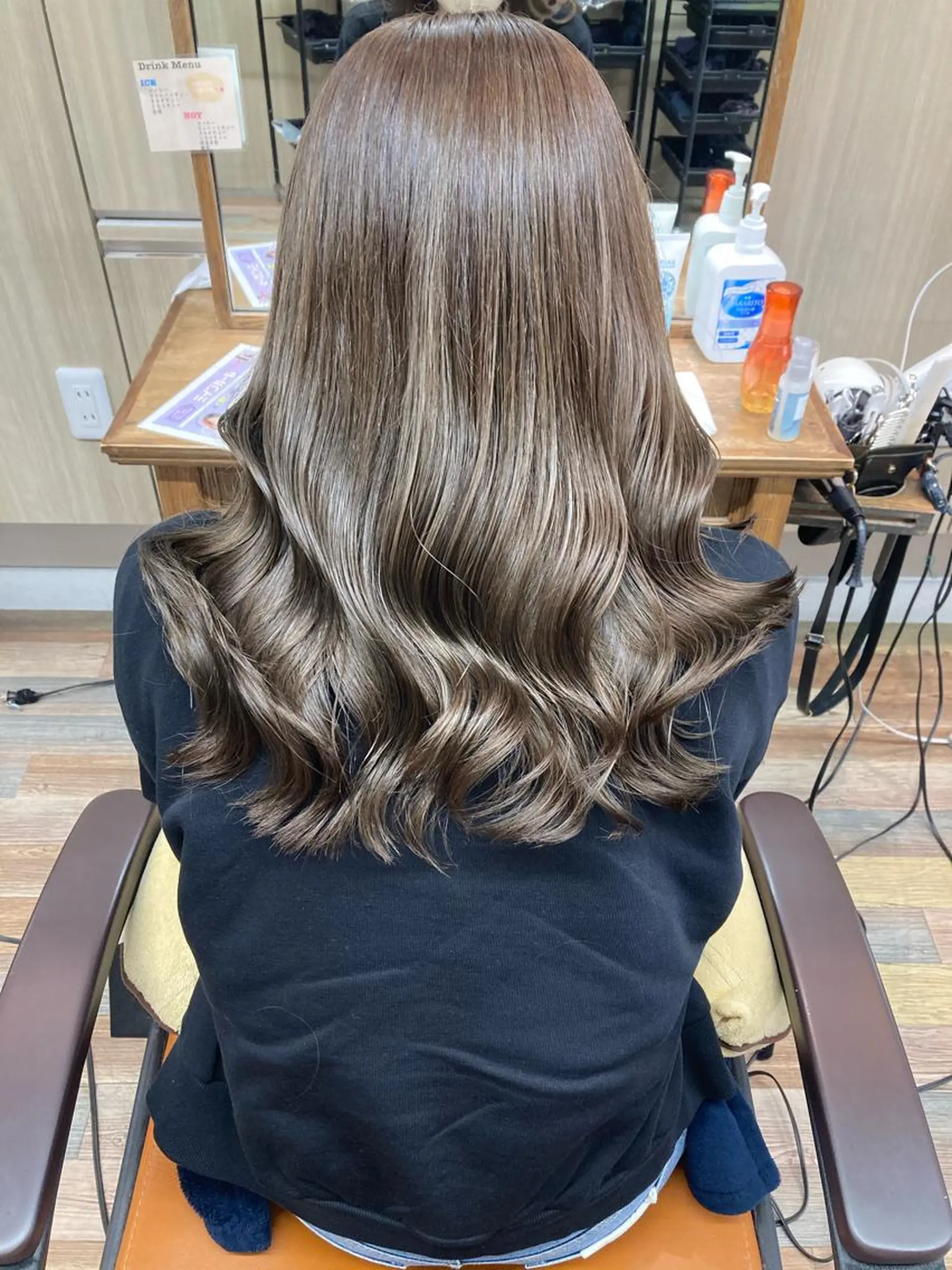 セミロング カラー ヘアカラー トリートメント ヘアセット ✂️似合わせの魔術師 石田一樹✂️のヘアスタイル