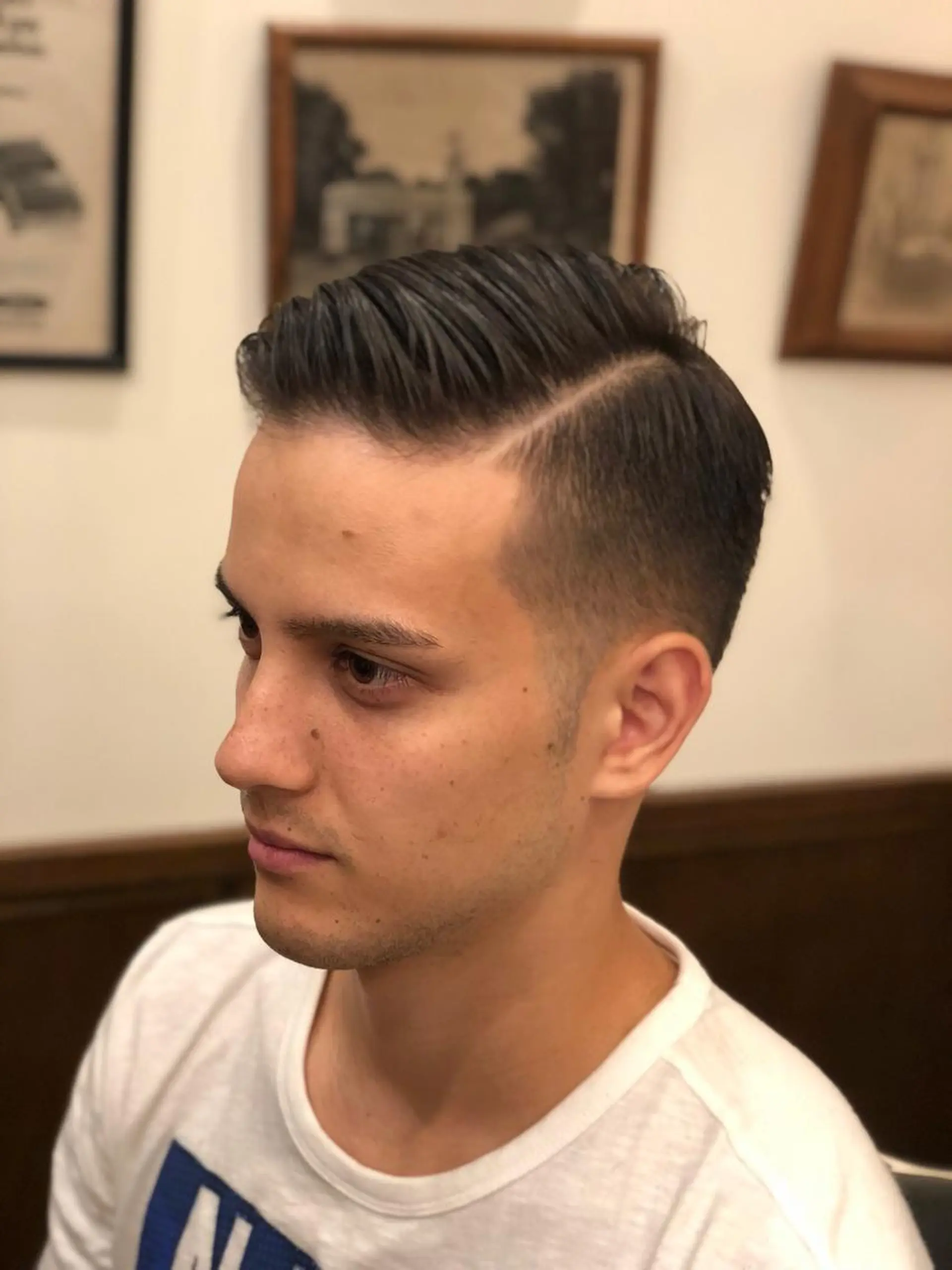 ショート メンズ フェードカット 近藤 真のヘアスタイル