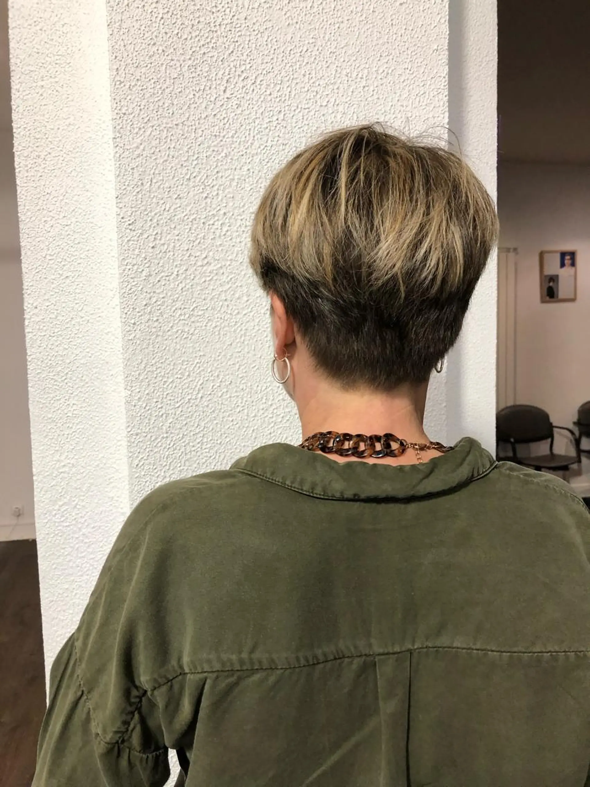 ショート 小野寺 モエカのヘアスタイル