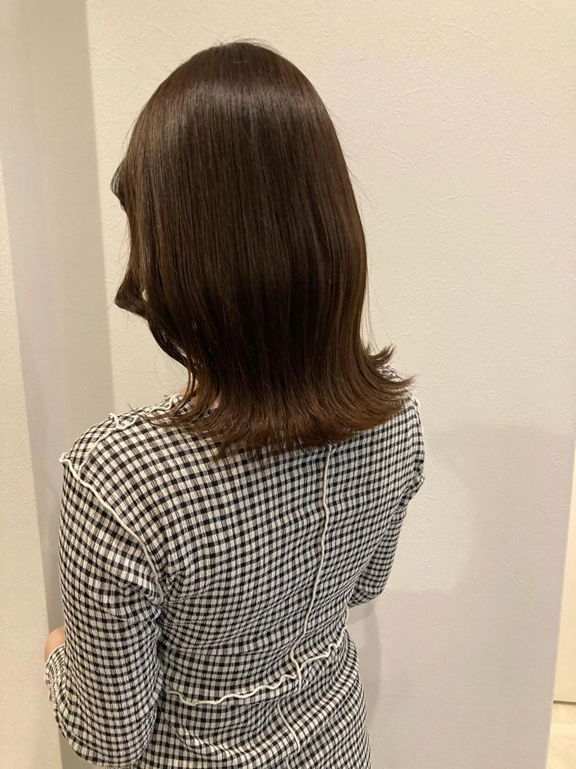 ミディアム カット ヘアカラー トリートメント ✨色持ちの良い艶 カラー✨蟹江真世のヘアスタイル