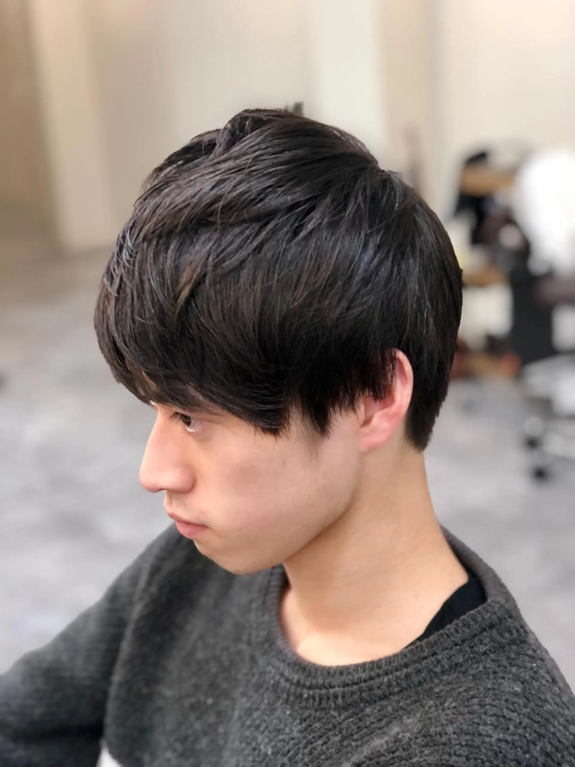メンズ マッシュ カット H by Real meのヘアスタイル