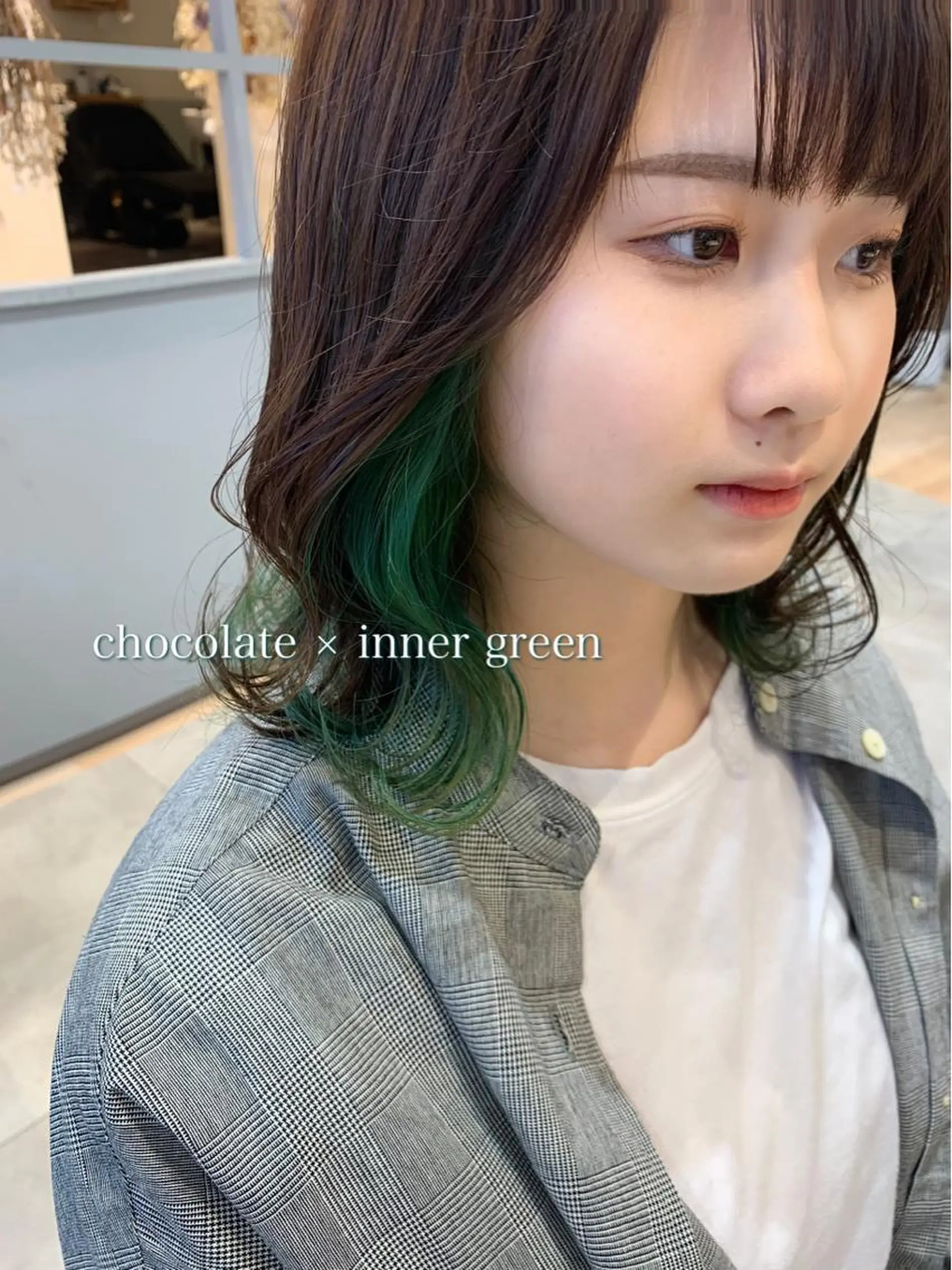 ミディアム カラー 吉原 由菜のヘアスタイル