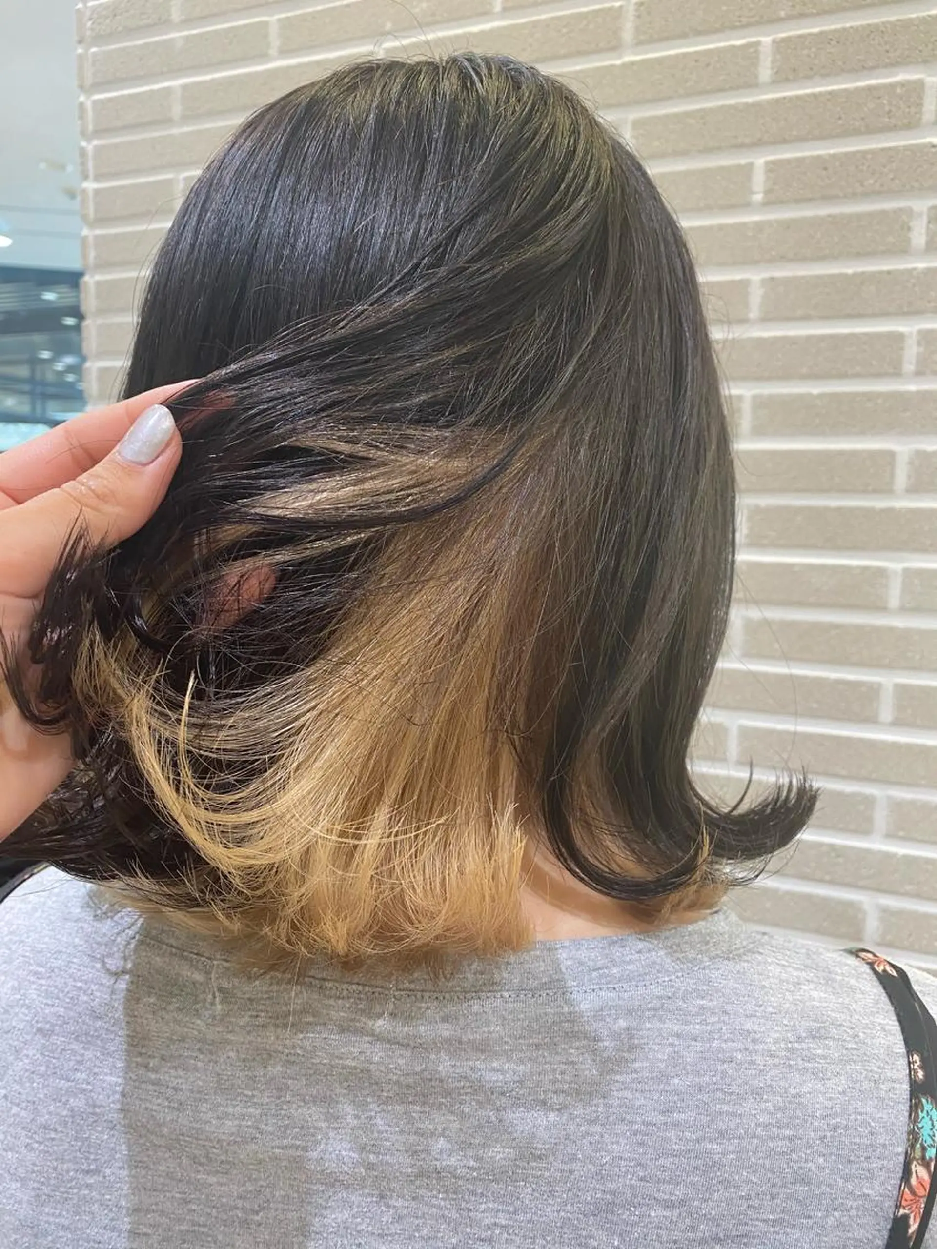 ミディアム ヘアカラー 植田 菜月のヘアスタイル