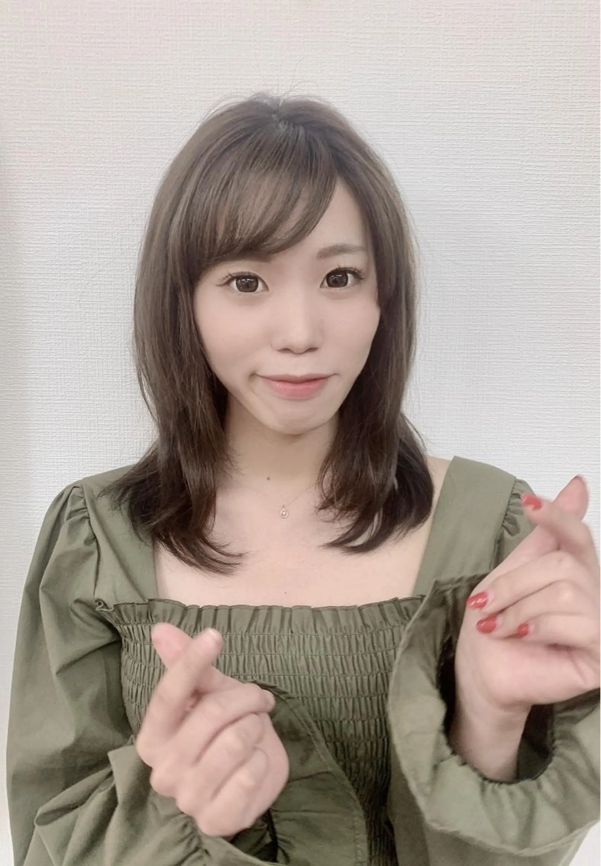 ミディアム カット トリートメント ヘアサロンCHARM所属・🌈ハク ユヒのヘアスタイル