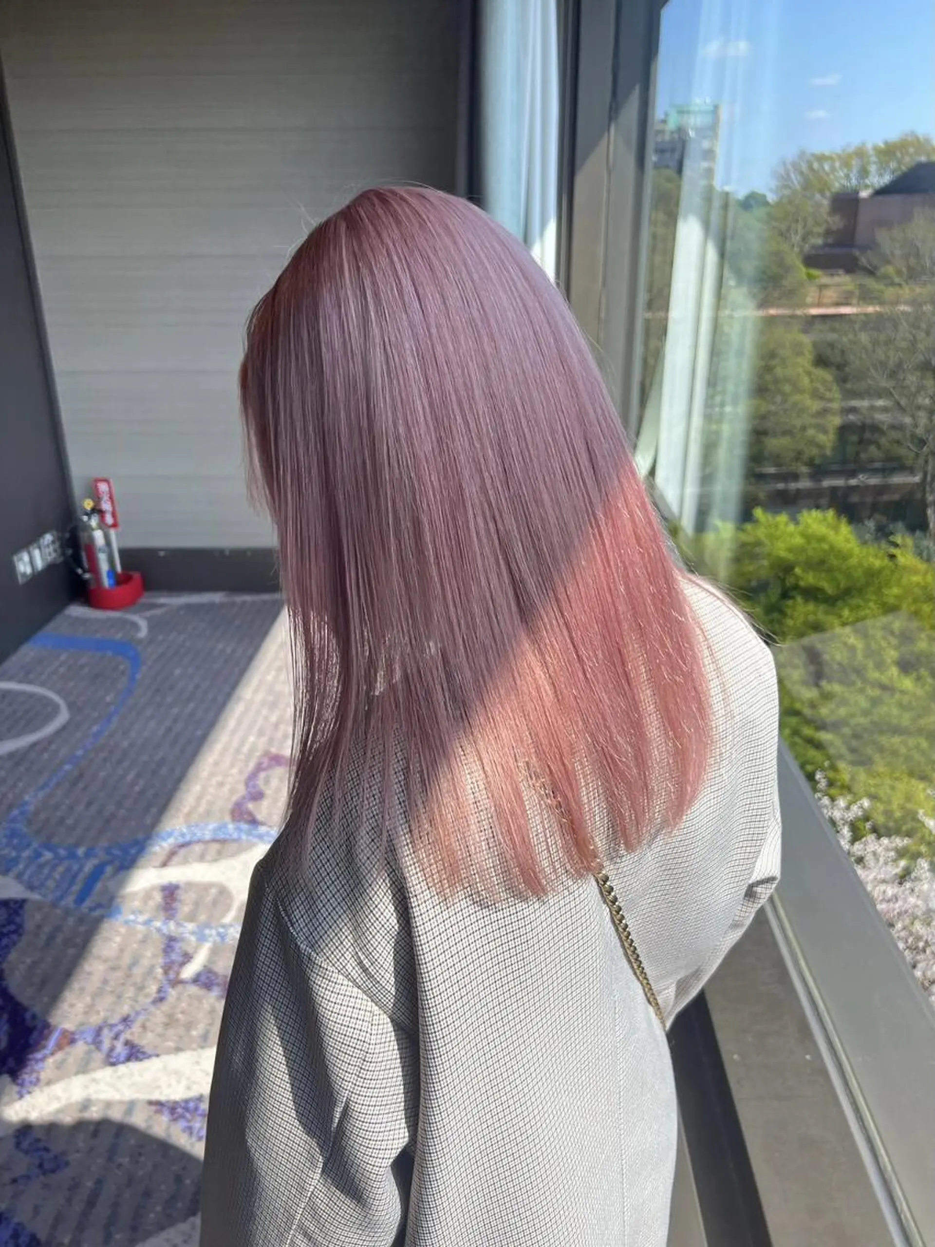 カラー 透ける淡色🏹ミルク ティー🤎渋谷のヘアスタイル