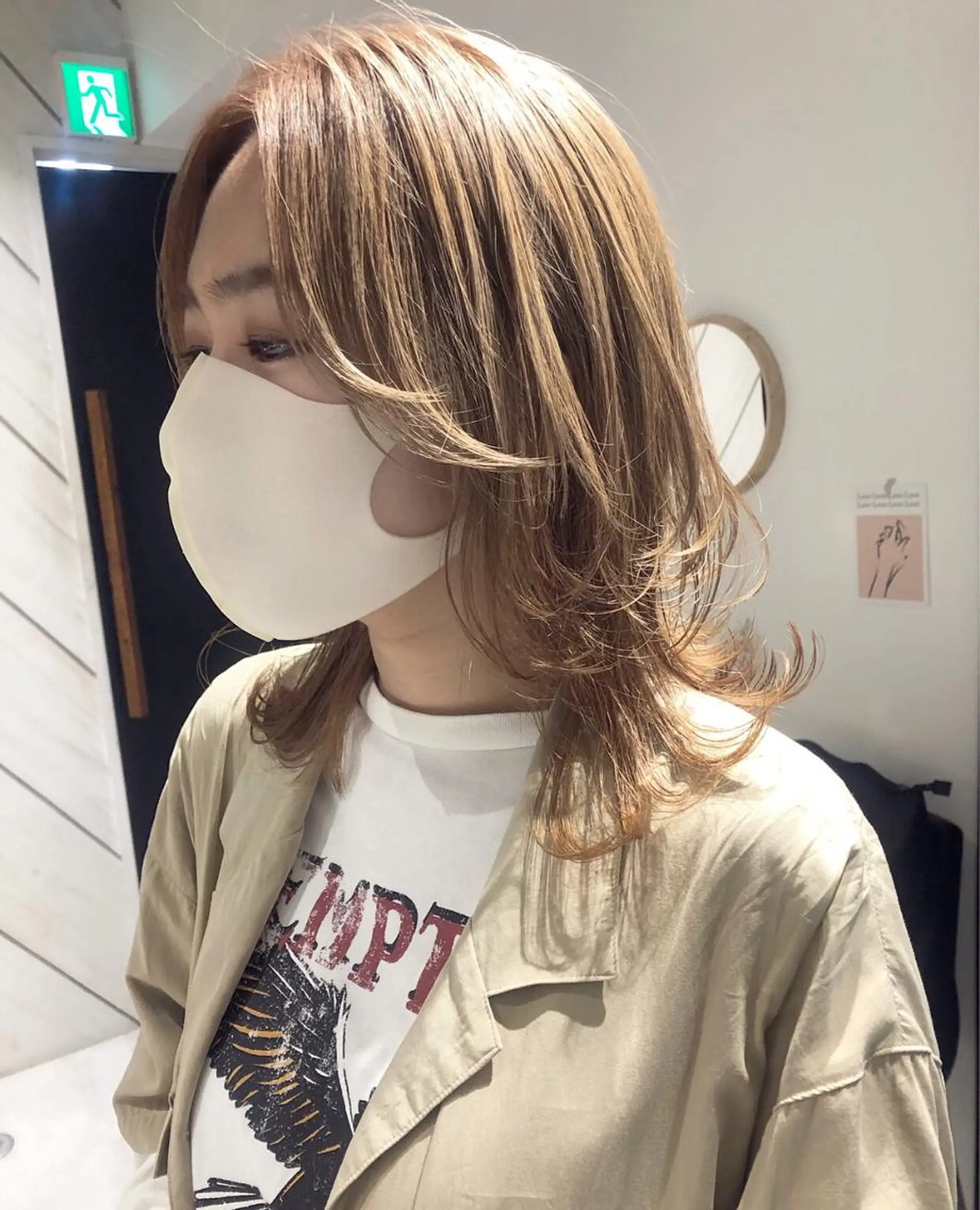 ミディアム カラー ヘアカラー トリートメント 【Luis なんば】のヘアスタイル