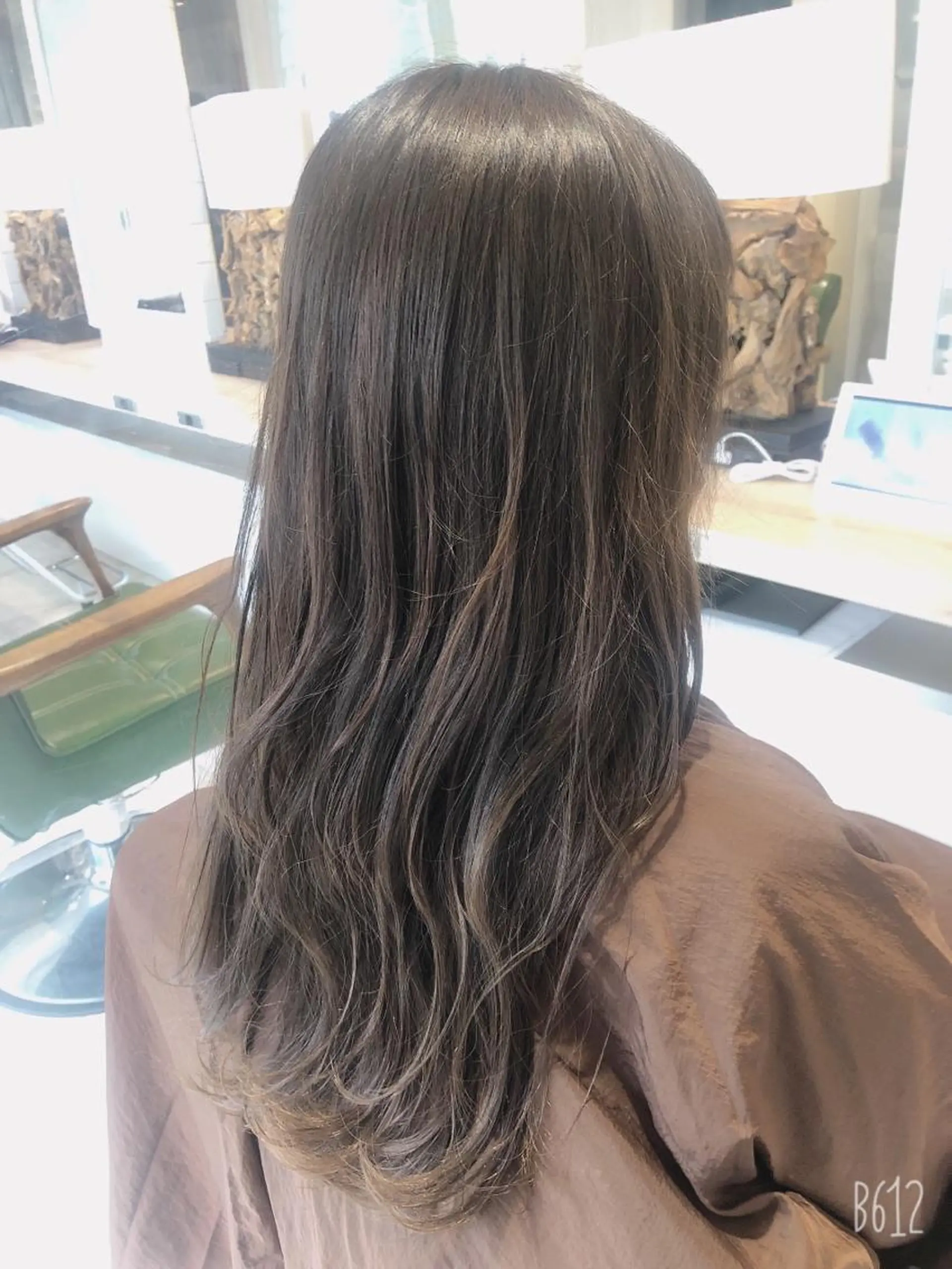 ロング カラー ブラウンカラー ロング EARTH志木/佐藤 氷河のヘアスタイル