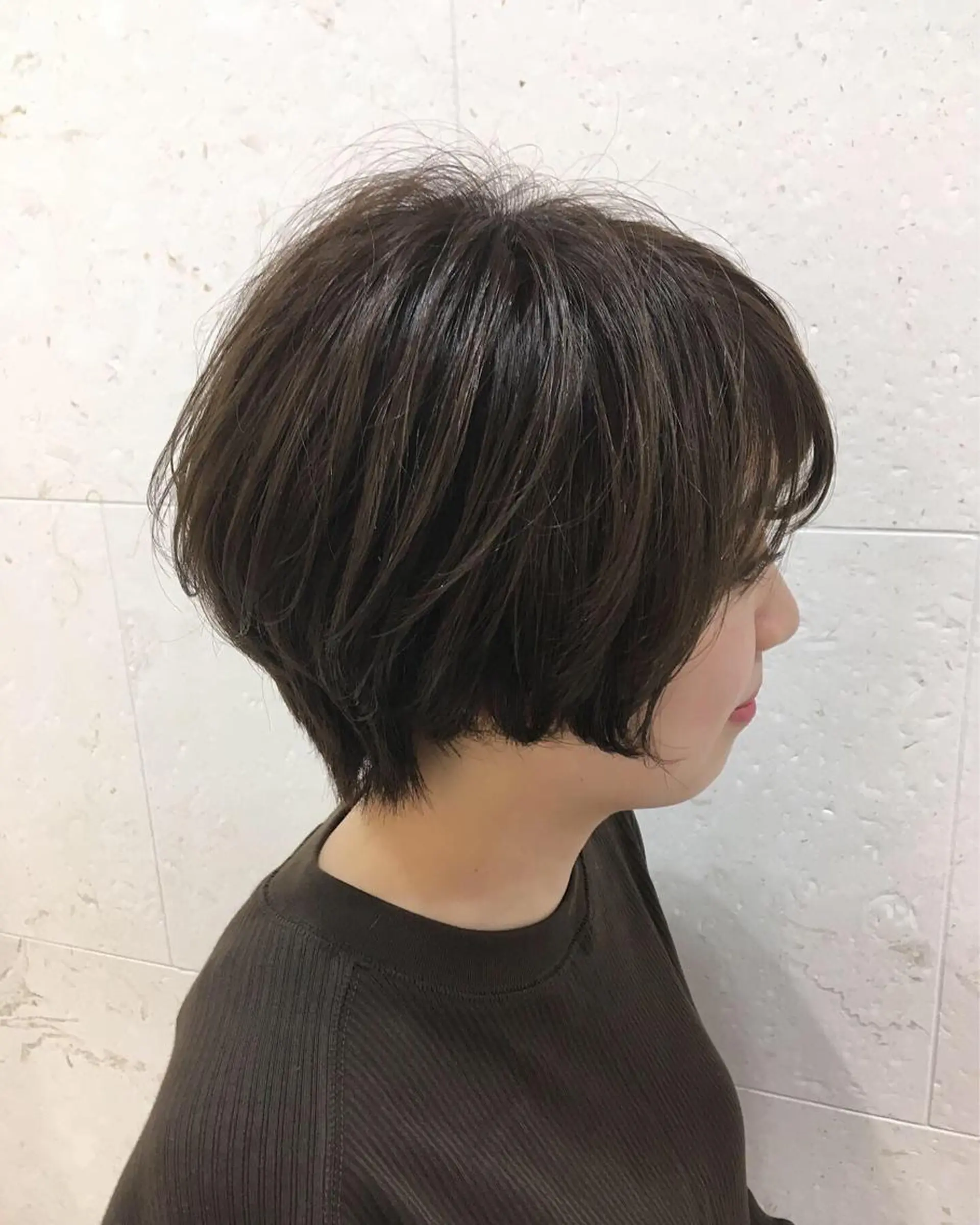 ショート カラー アディクシーカラー カット ヘアカラー トリートメント 斉藤 貴也のヘアスタイル