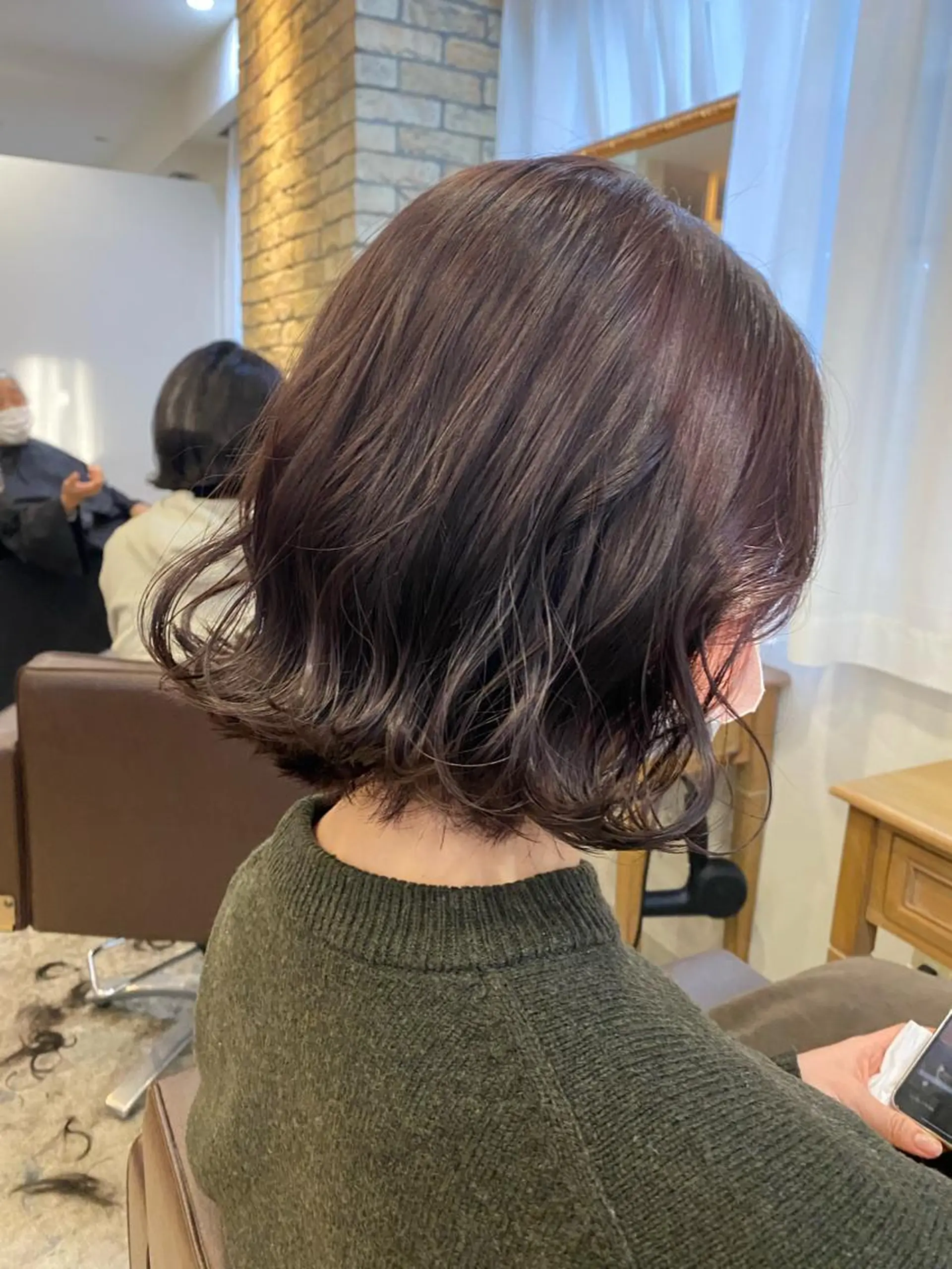 ミディアム 似合わせ顔まわりカッ ト🩶瀧本美咲のヘアスタイル