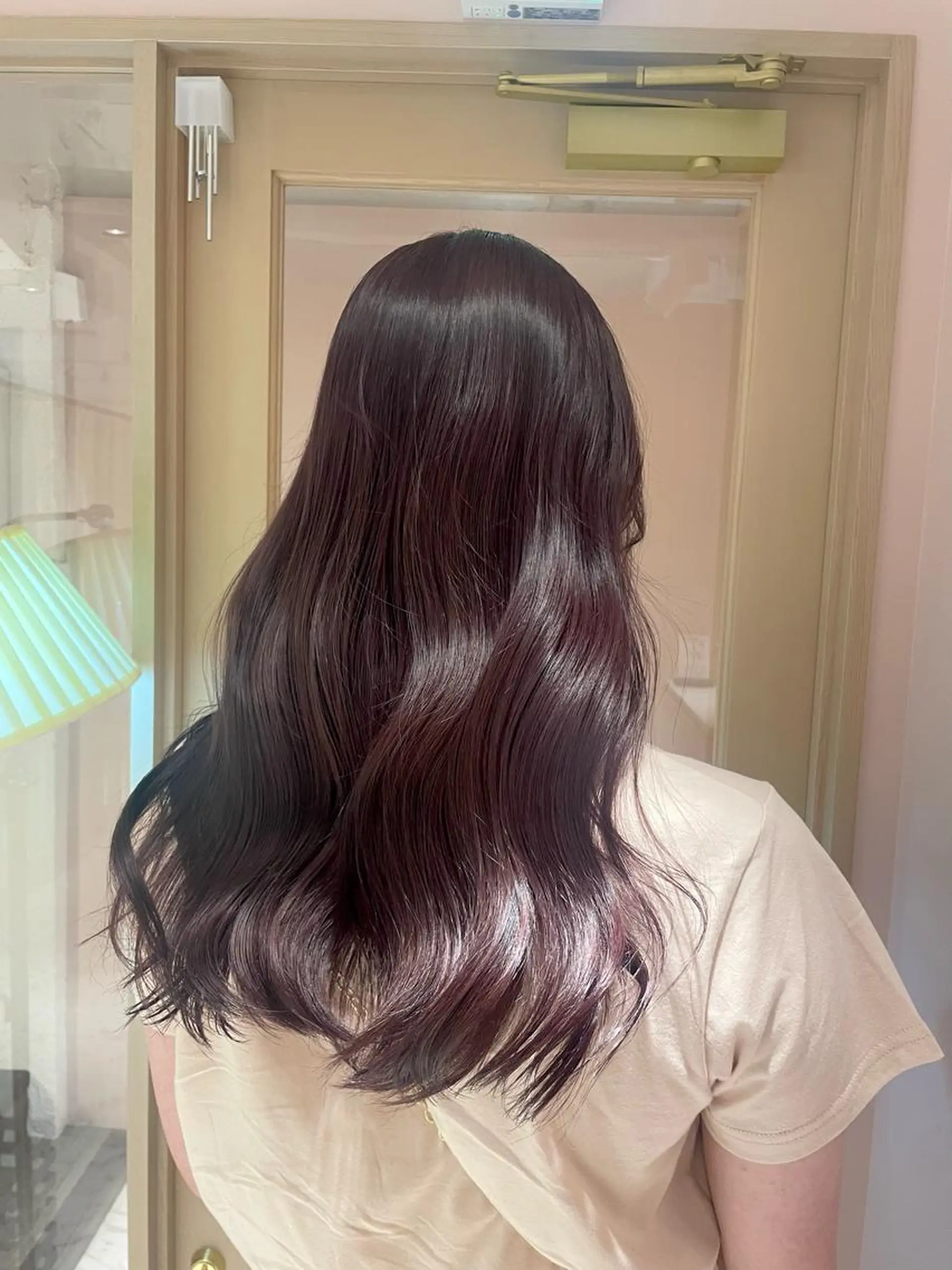 ロング ピンクラベンダー ヘアカラー トリートメント ヘッドスパ マホ/日吉/髪質改善 /レイヤー/ガーリーのヘアスタイル