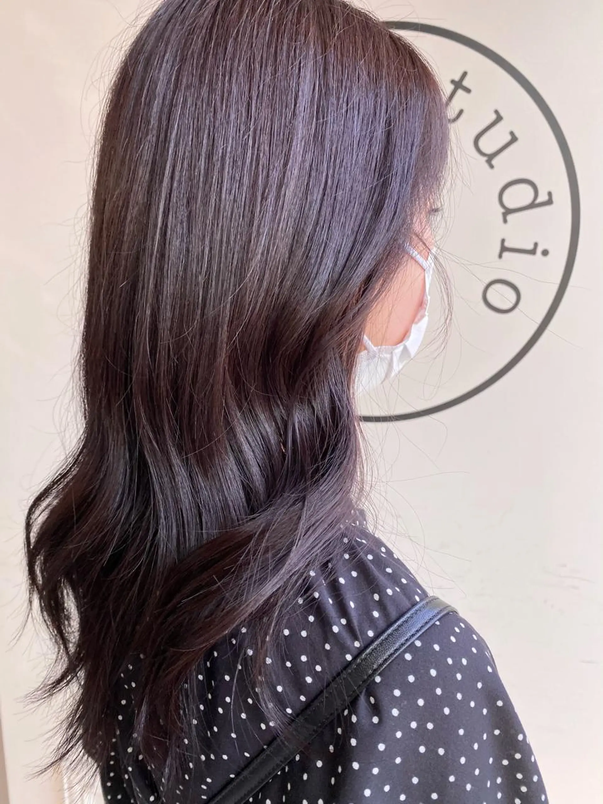 ロング カラー グレージュ ラベンダーカラー ラベンダーグレージュ ラベンダーグレー カット ヘアカラー 川越 輝梨奈のヘアスタイル