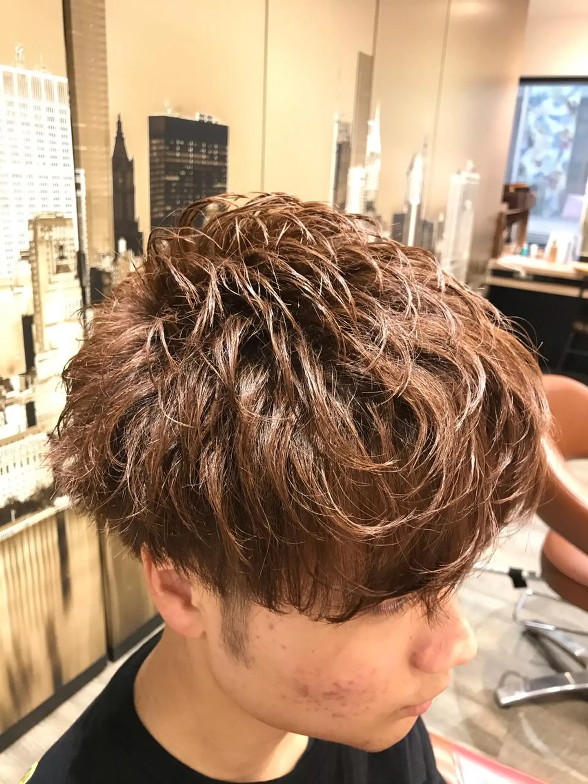 ショート カラー メンズ カット ヘアカラー パーマ 12月限定クーポン 💕大量更新ブリーチのヘアスタイル