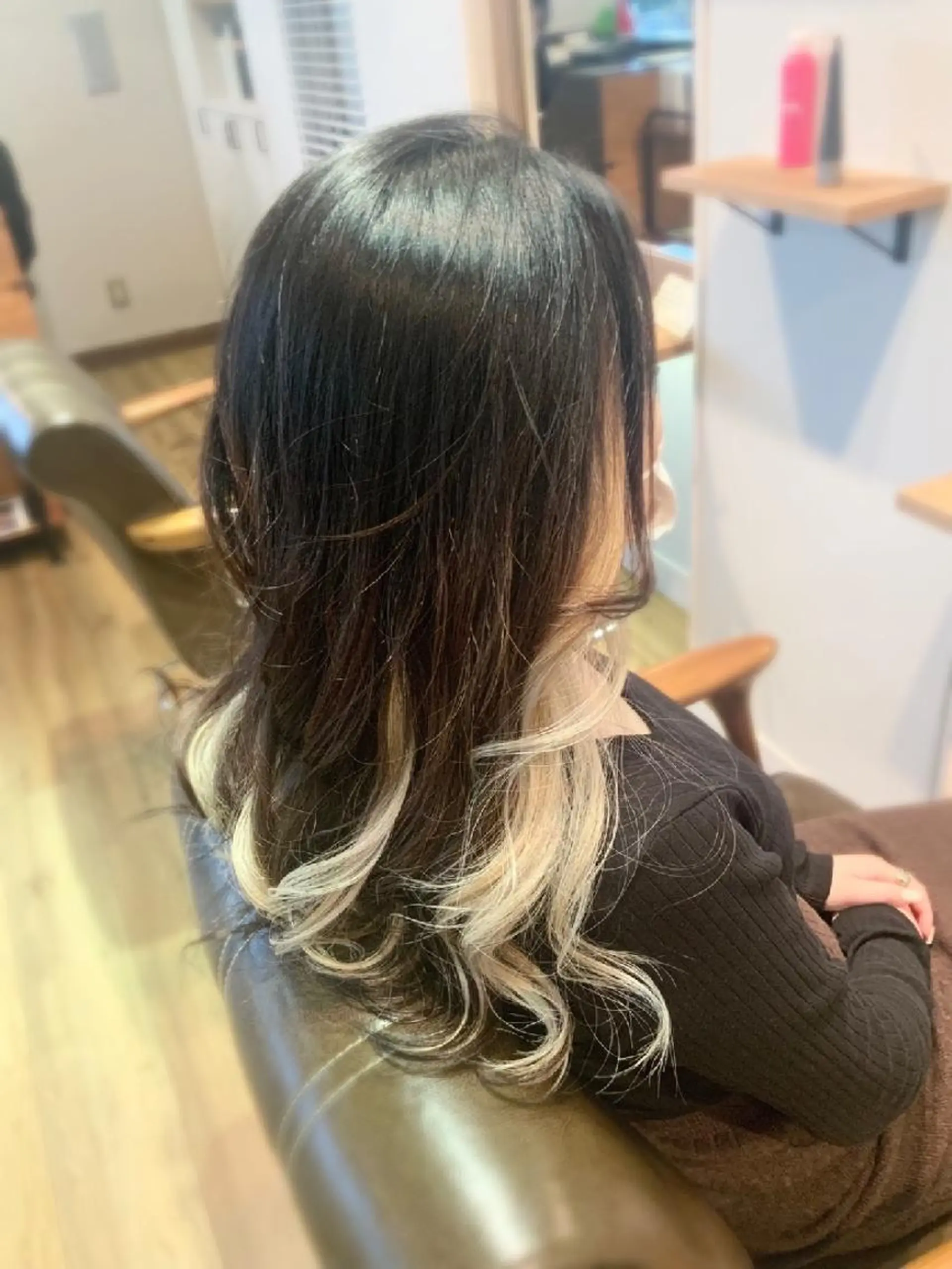 カラー インナーカラー ヘアカラー トリートメント 堀 望美のヘアスタイル