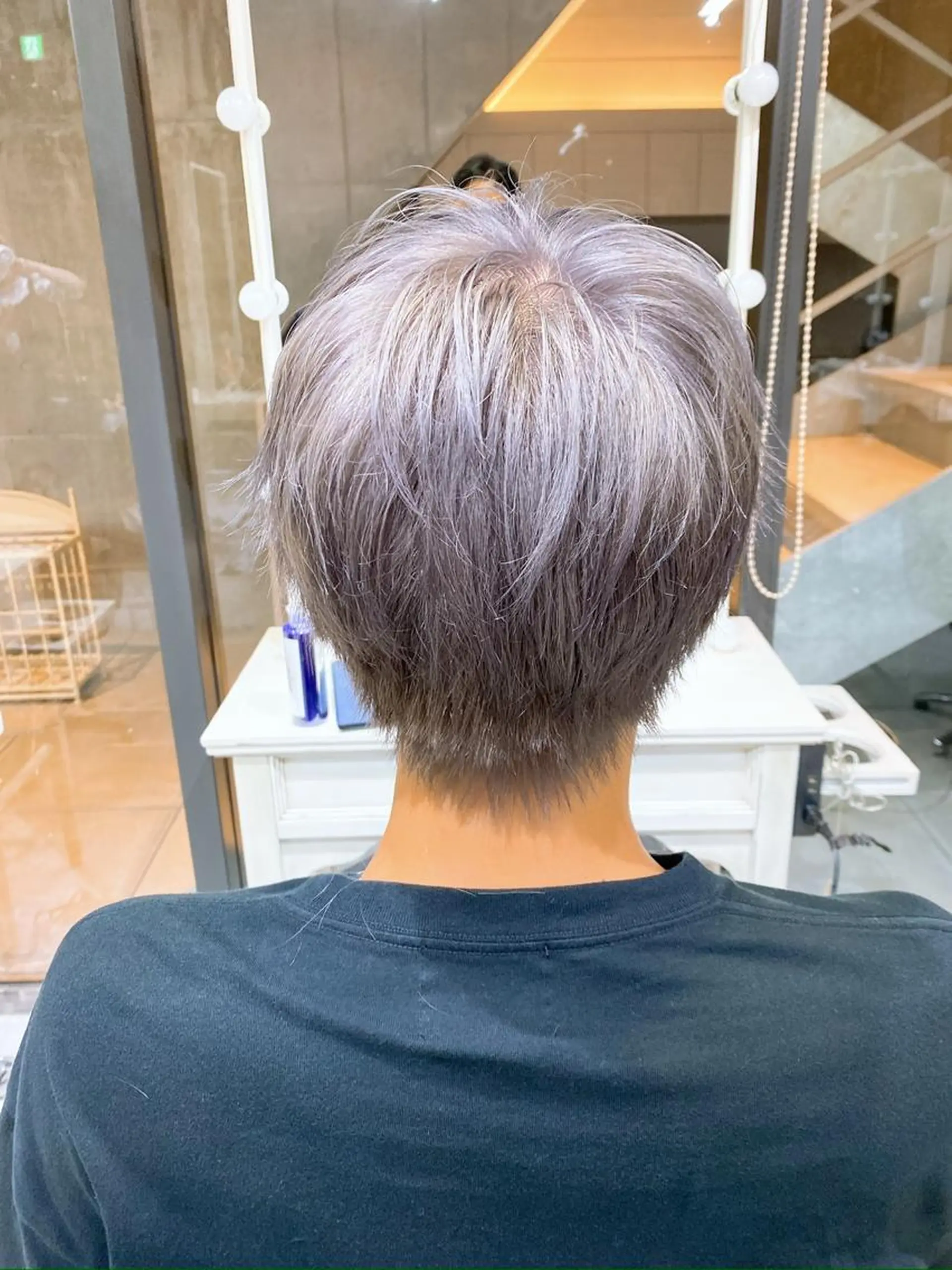 ショート カラー ヘアアレンジ メンズ メンズブリーチ メンズ韓国風 韓国マッシュ マッシュ ツーブロック 𝐑𝐈𝐍𝐊𝐀 🐷🖤のヘアスタイル