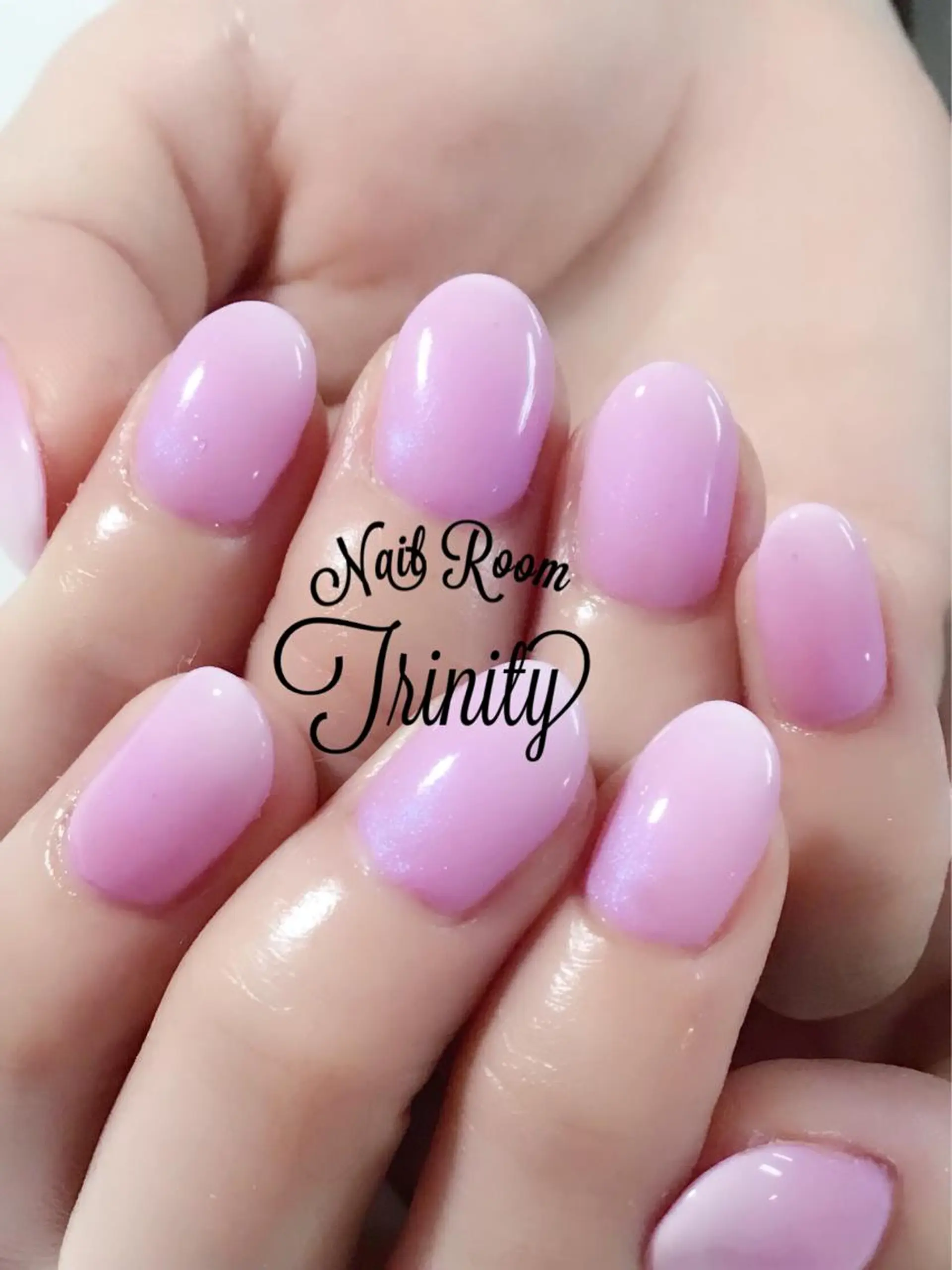 ネイル Trinity staffのネイルデザイン