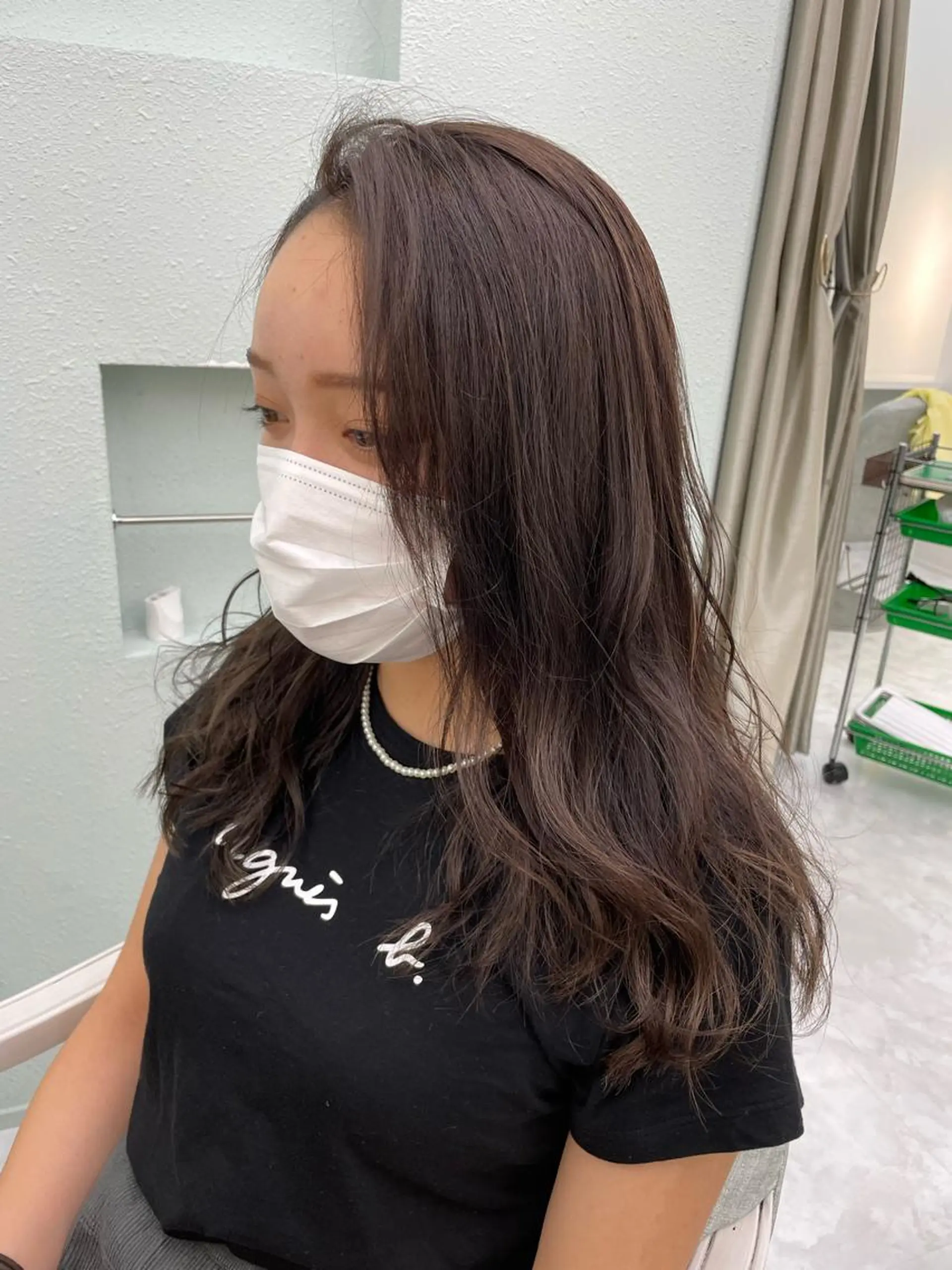 ロング カラー 中川 茜里のヘアスタイル