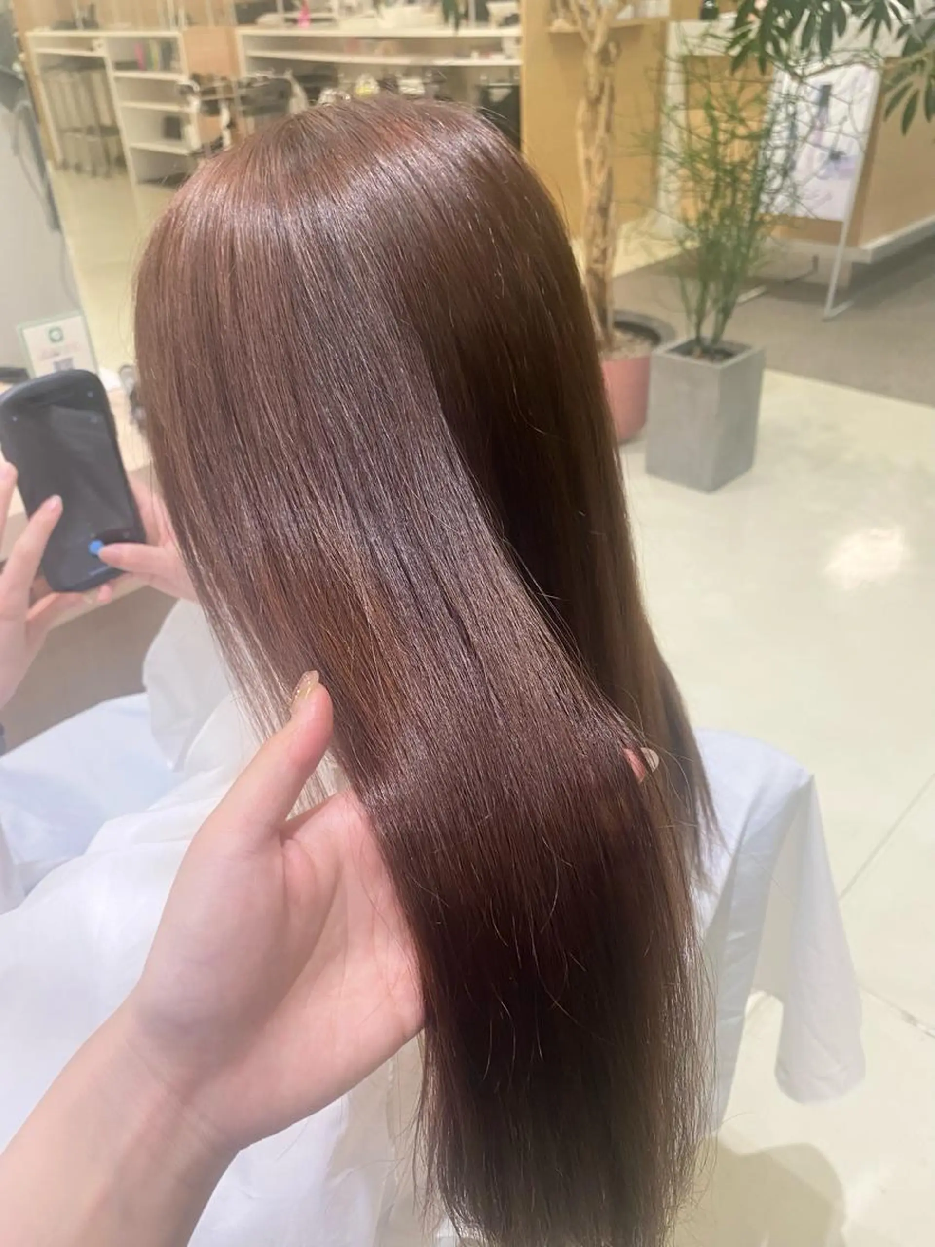 ロング カラー ベージュカラー ピンクカラー ピンクベージュ カット ヘアカラー みやび🫧髪質改善 🫧透明感カラー🫧のヘアスタイル