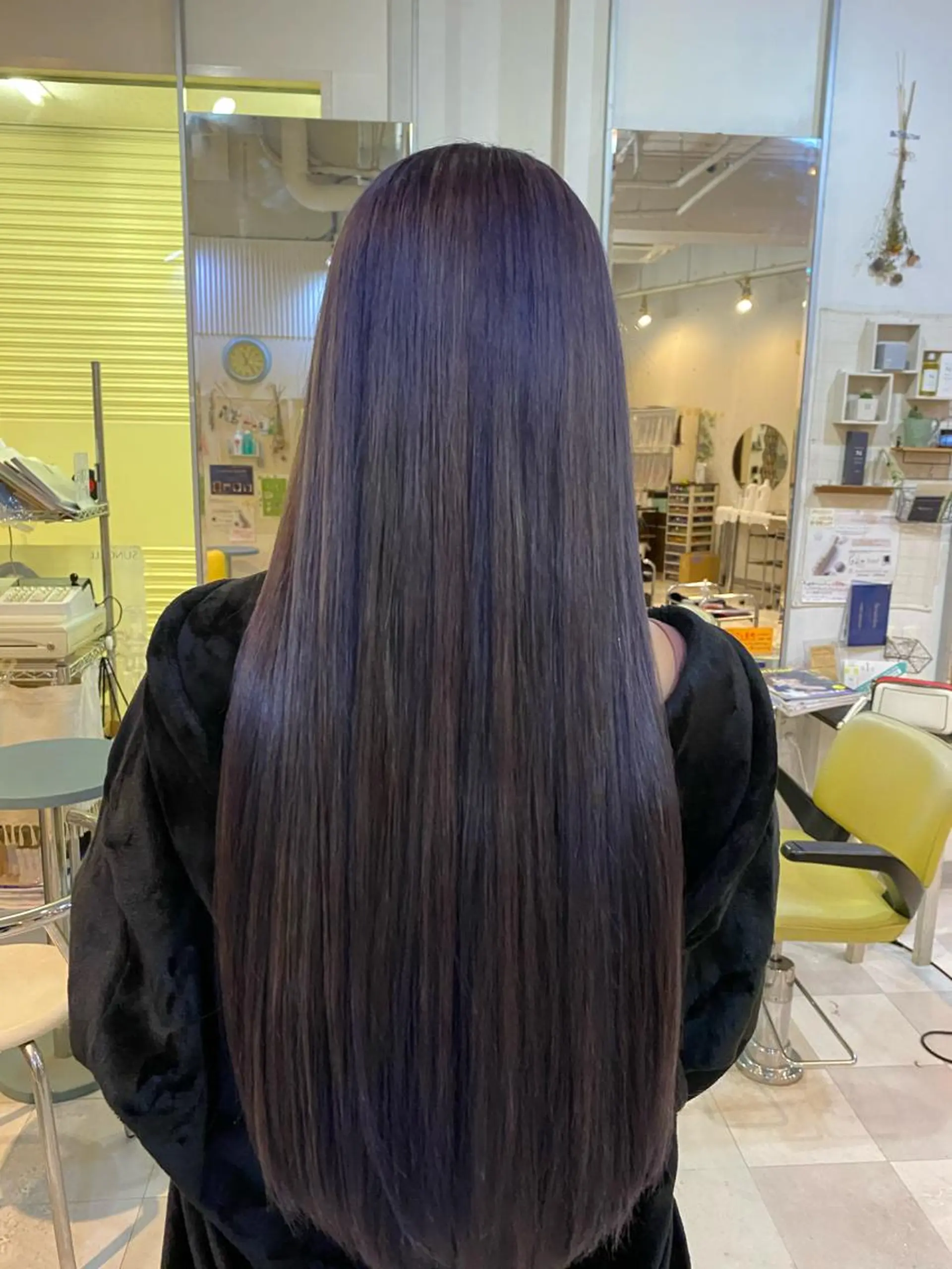 カラー ハイライトカラー ベストヘアー上本郷所属・黒川 奨のヘアスタイル