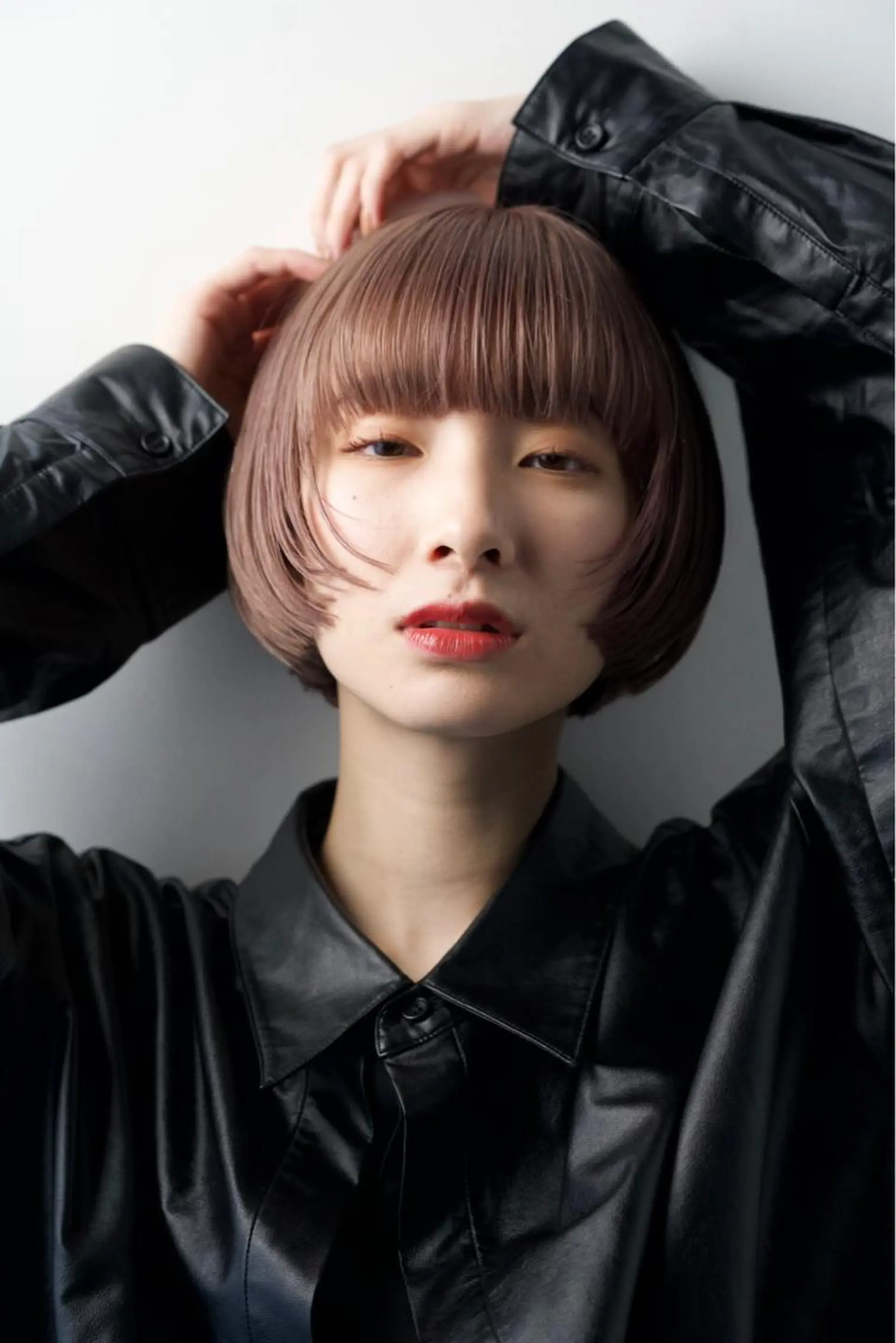 ミディアム LABO Tokyo所属・美髪改善ストレート/ 植村友哉のヘアスタイル