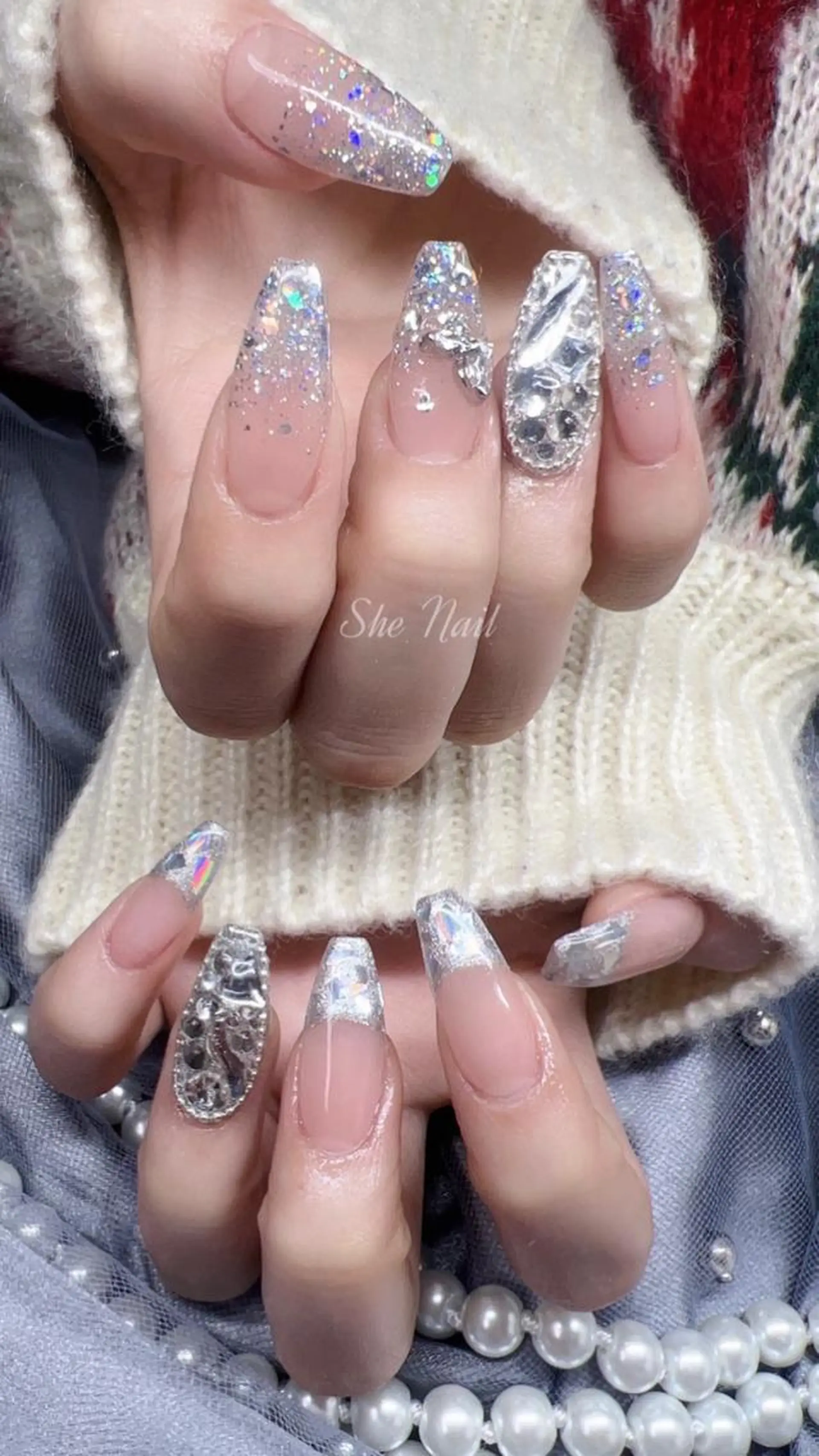 ネイル チークネイル 長さ出し マグネットネイル 持ち込み ワンカラーネイル ハンドネイル She   Nail所属・ISA_ BELLAのネイルデザイン