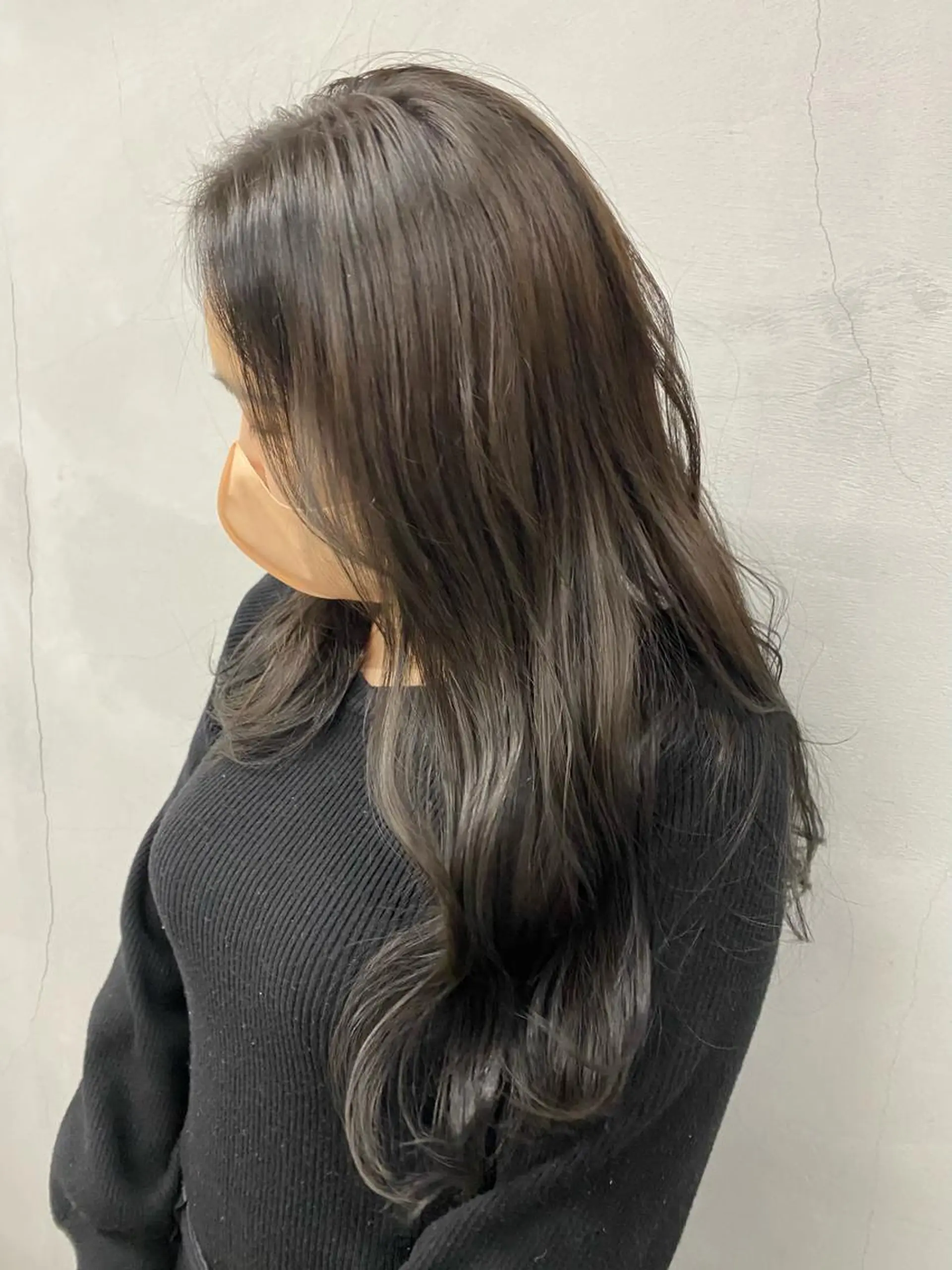 ロング カラー アッシュ アッシュブラウン ブラウンカラー 田代 佳穂のヘアスタイル