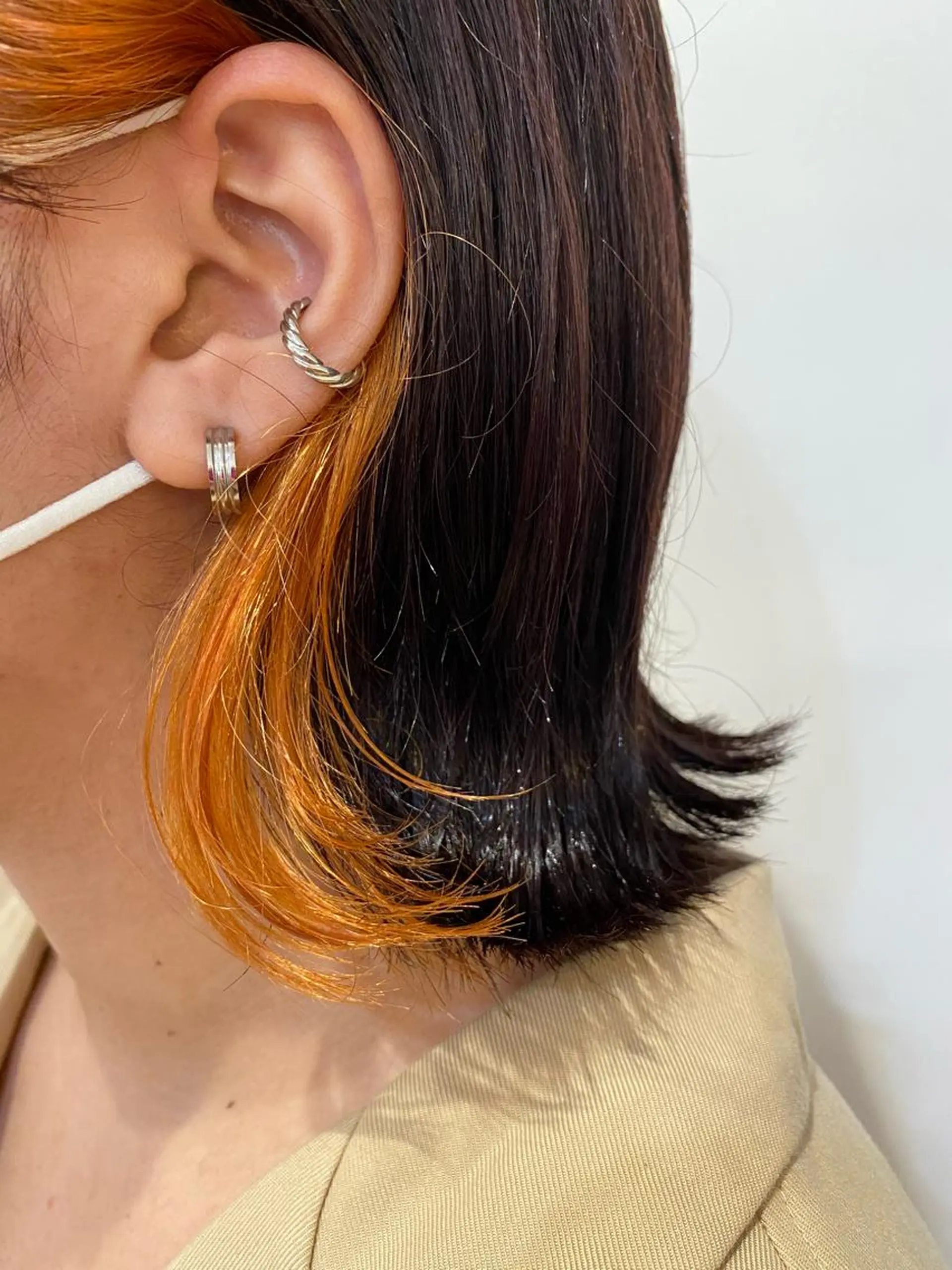 カラー 小畑 杏実のヘアスタイル