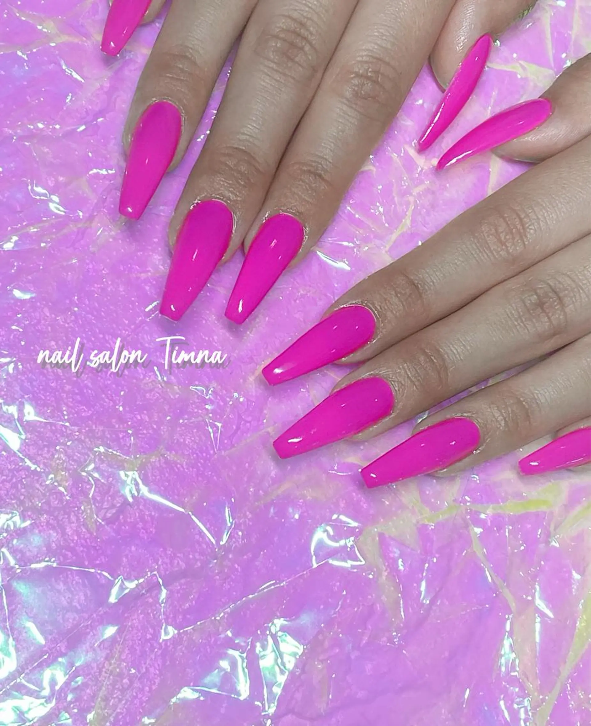 ロング ハンドネイル NAILSALON 🍔Timna🍟のネイルデザイン