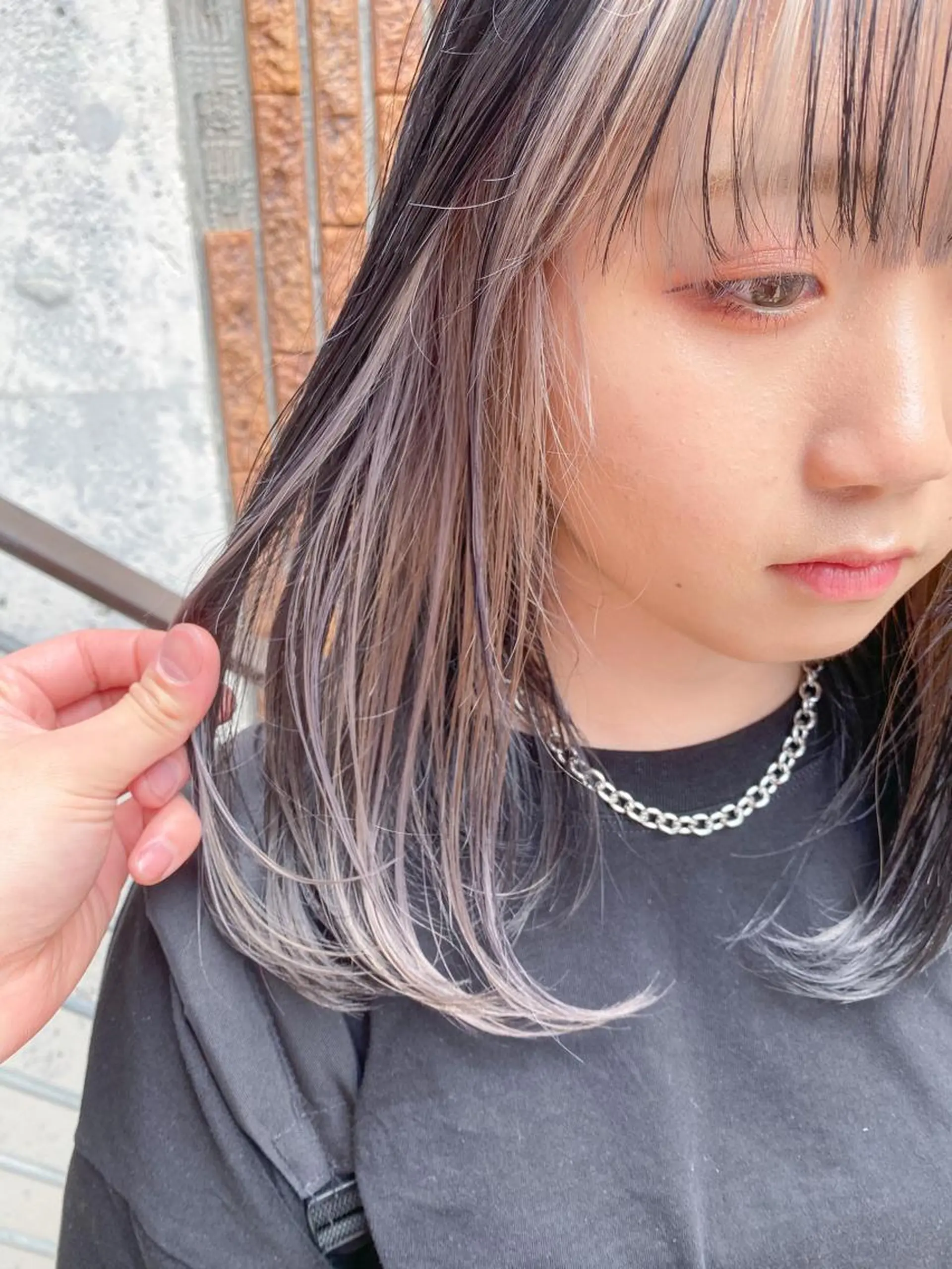 セミロング カラー ミストバング ness ネスのヘアスタイル