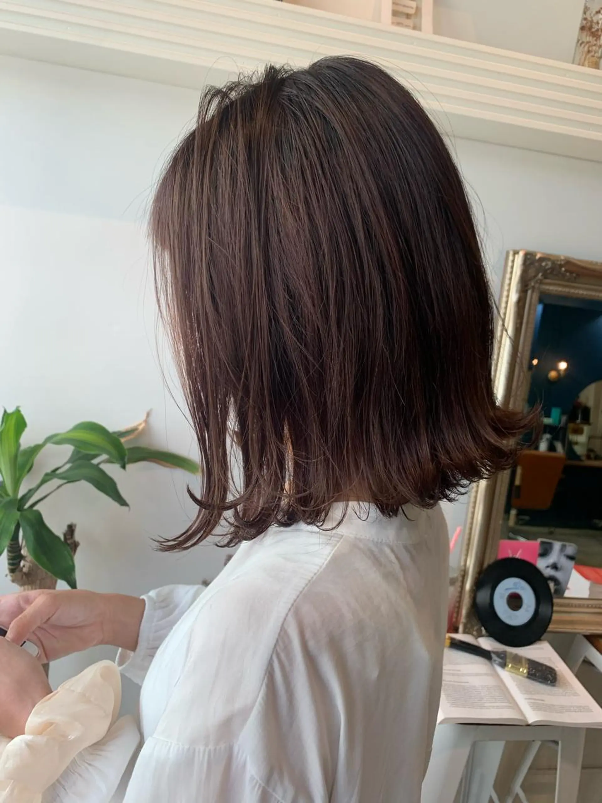 ミディアム 切りっぱなしボブ ボブ カット ヘアカラー トリートメント ヘッドスパ ヘアセット 山口 竣也のヘアスタイル
