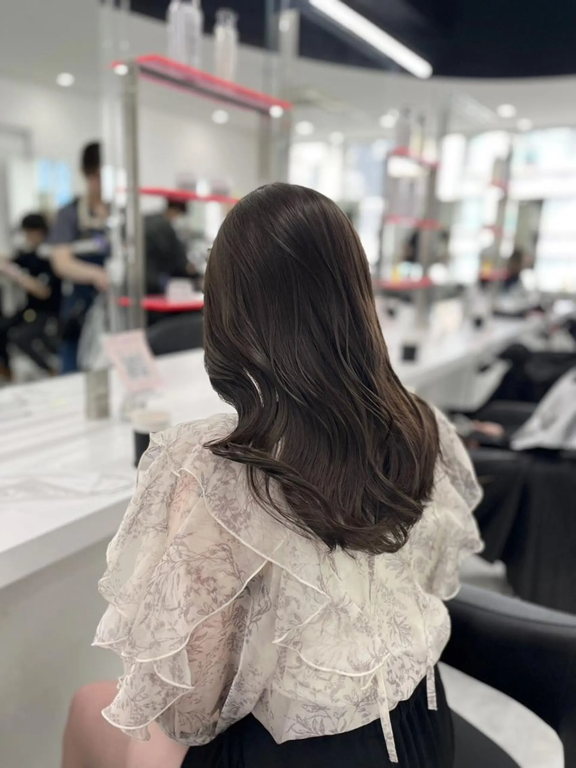 カラー 髪質改善✖️トレンド カラー🤎シアターのヘアスタイル
