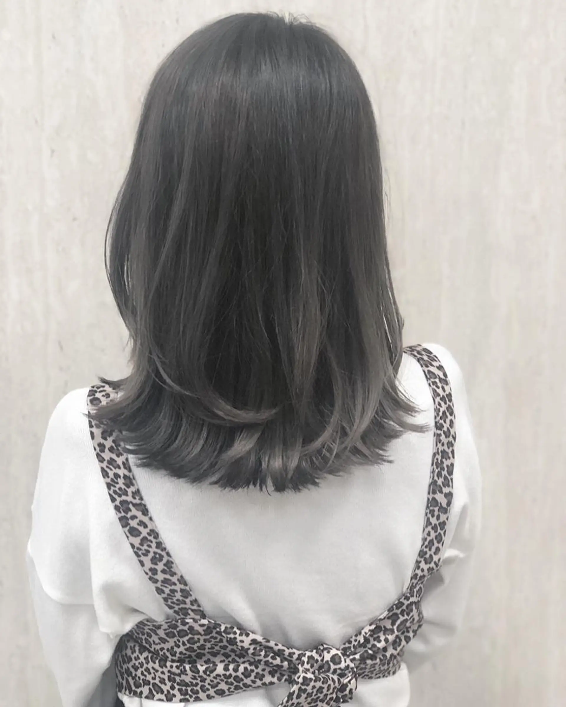 ミディアム カラー Lee大阪店所属・店長 濱口 花菜 美髪整形のヘアスタイル