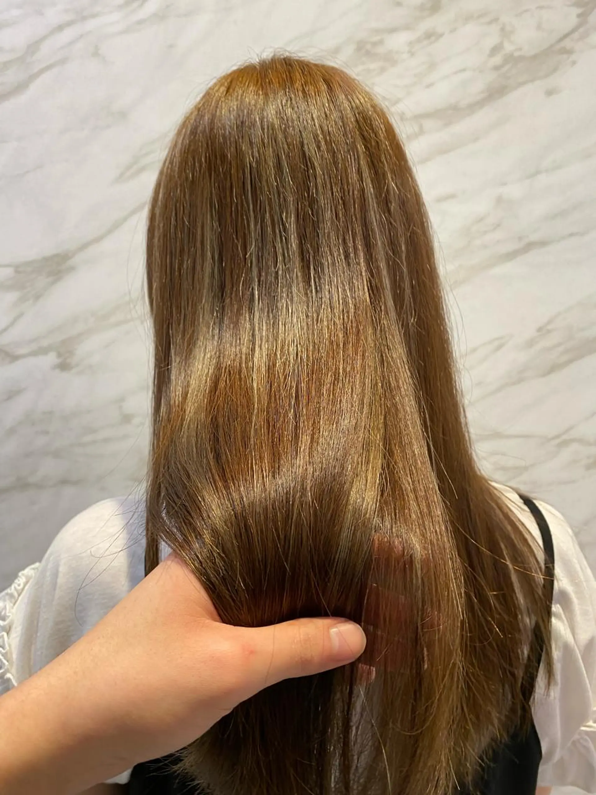 カラー アッシュ ミルクティーアッシュ ヘアカラー トリートメント R'eel所属・ボブ／髪質改善 ／銀座のヘアスタイル