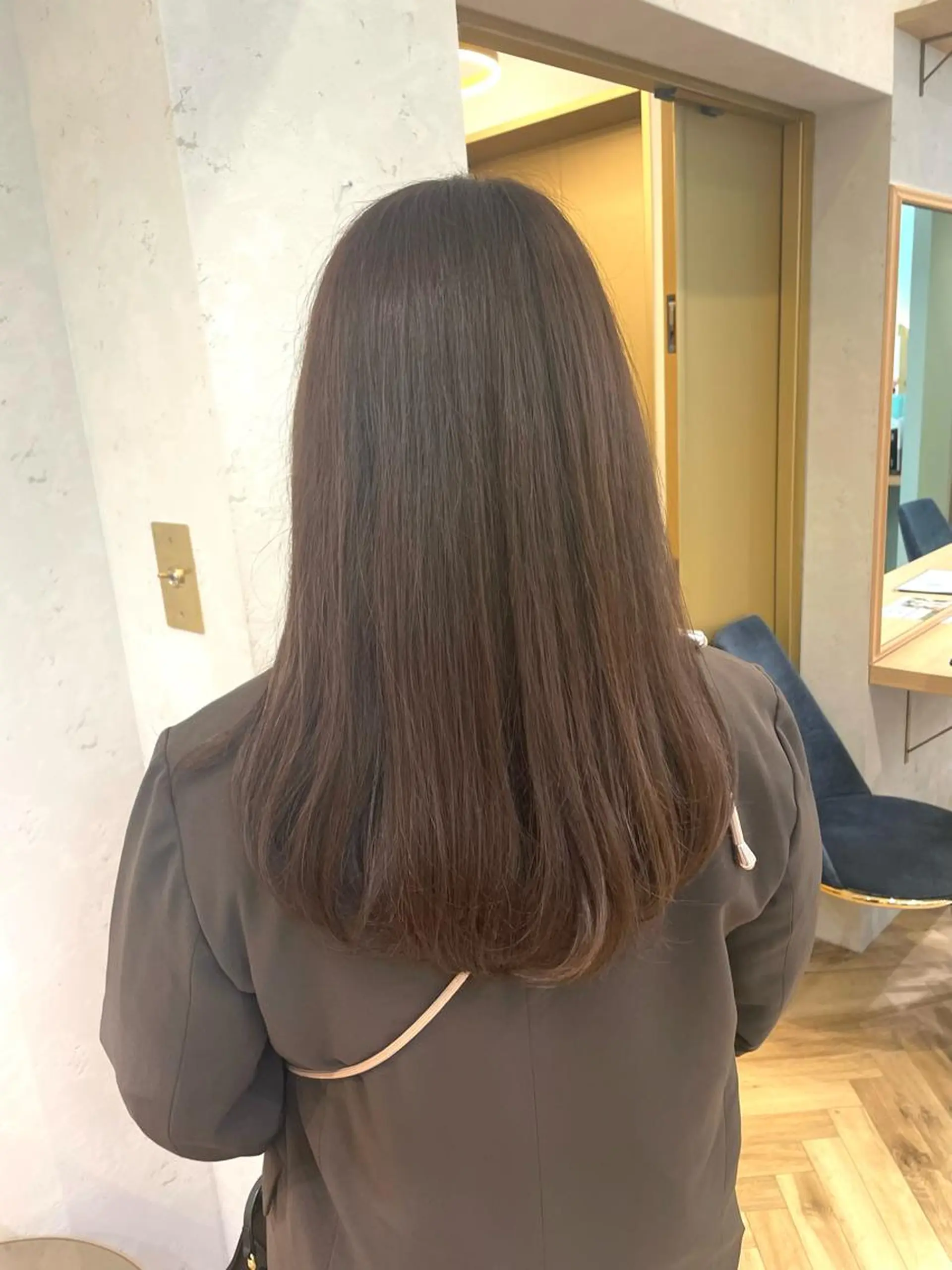 ミディアム アッシュ ピンクブラウン 髪質改善 トリートメント ♥️モテ髪/ レイヤー/佑珠♥️のヘアスタイル