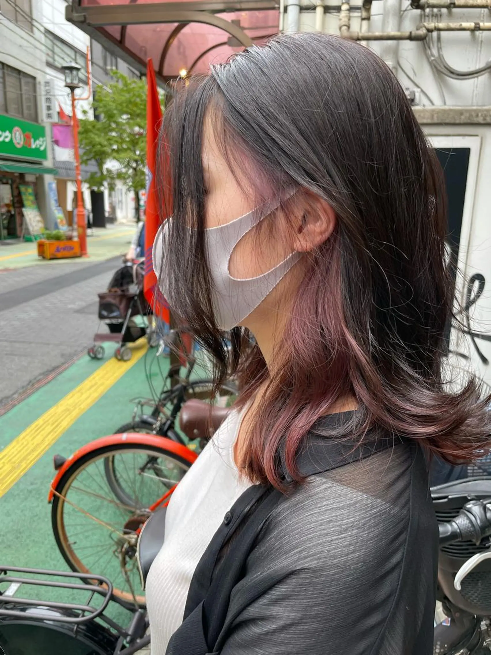 ミディアム カラー インナーカラー ピンクカラー ピンクパープル パープルカラー ♡Eleanor大宮 aya♡のヘアスタイル