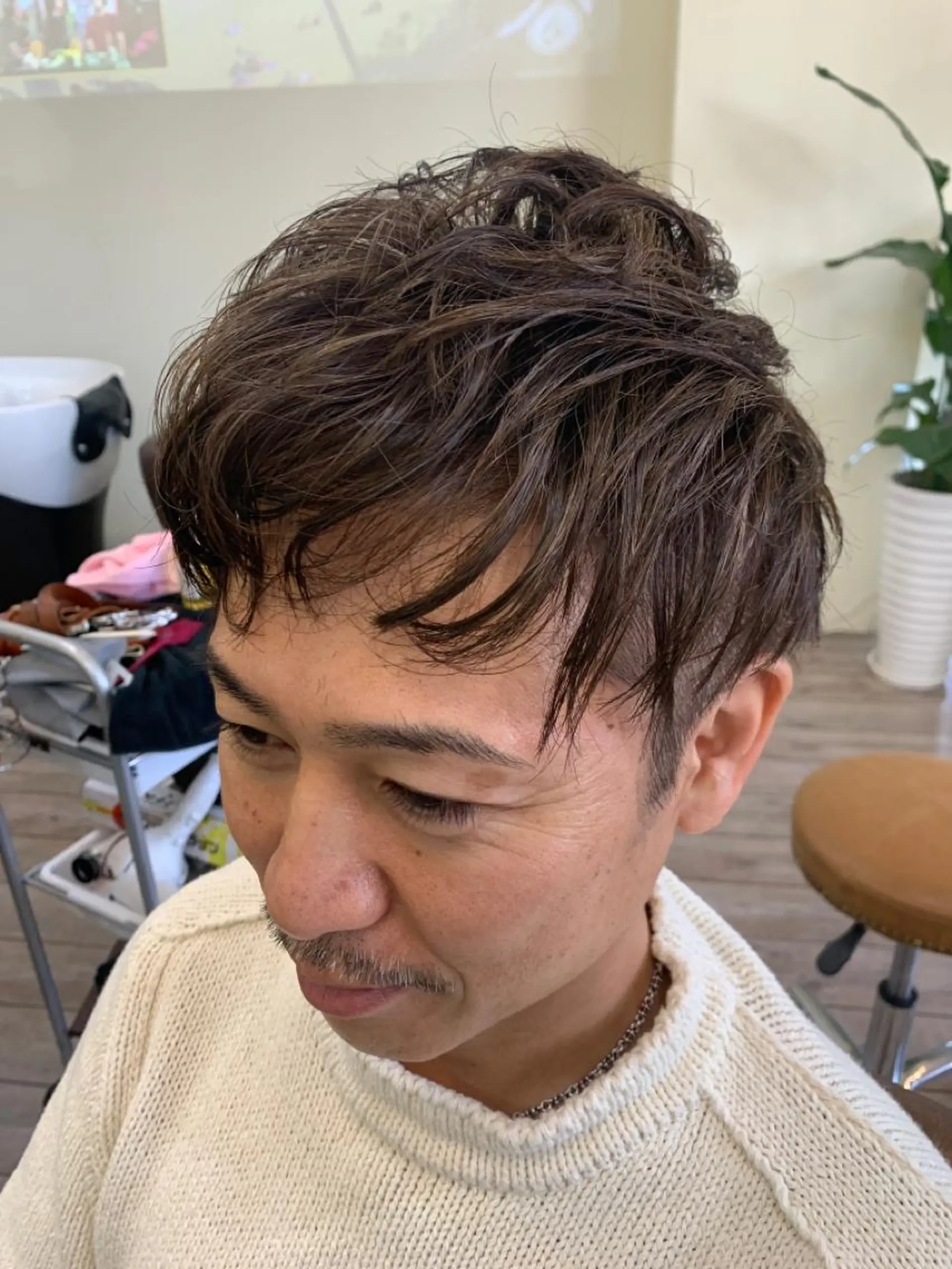 ショート パーマ メンズ カット パーマ 鶴見 和美のヘアスタイル