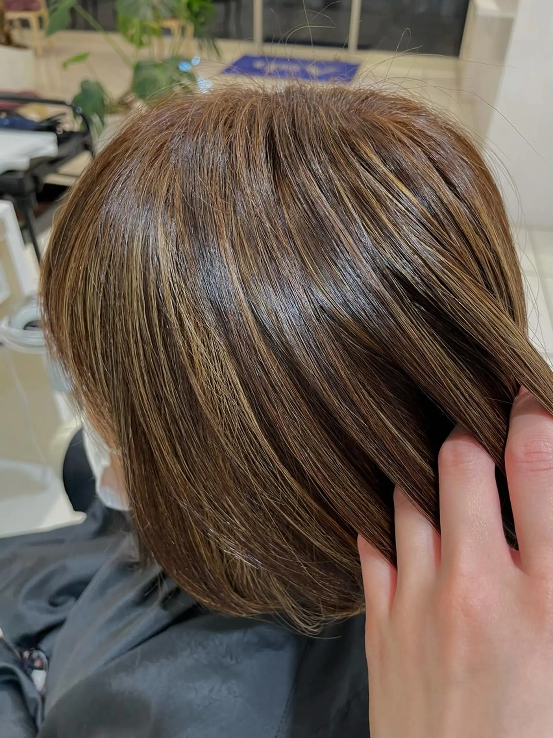 ミディアム カラー ハイライトカラー ハイライト JERICHO HAIR所属・河野 由佳の眉毛・アイブロウイメージ