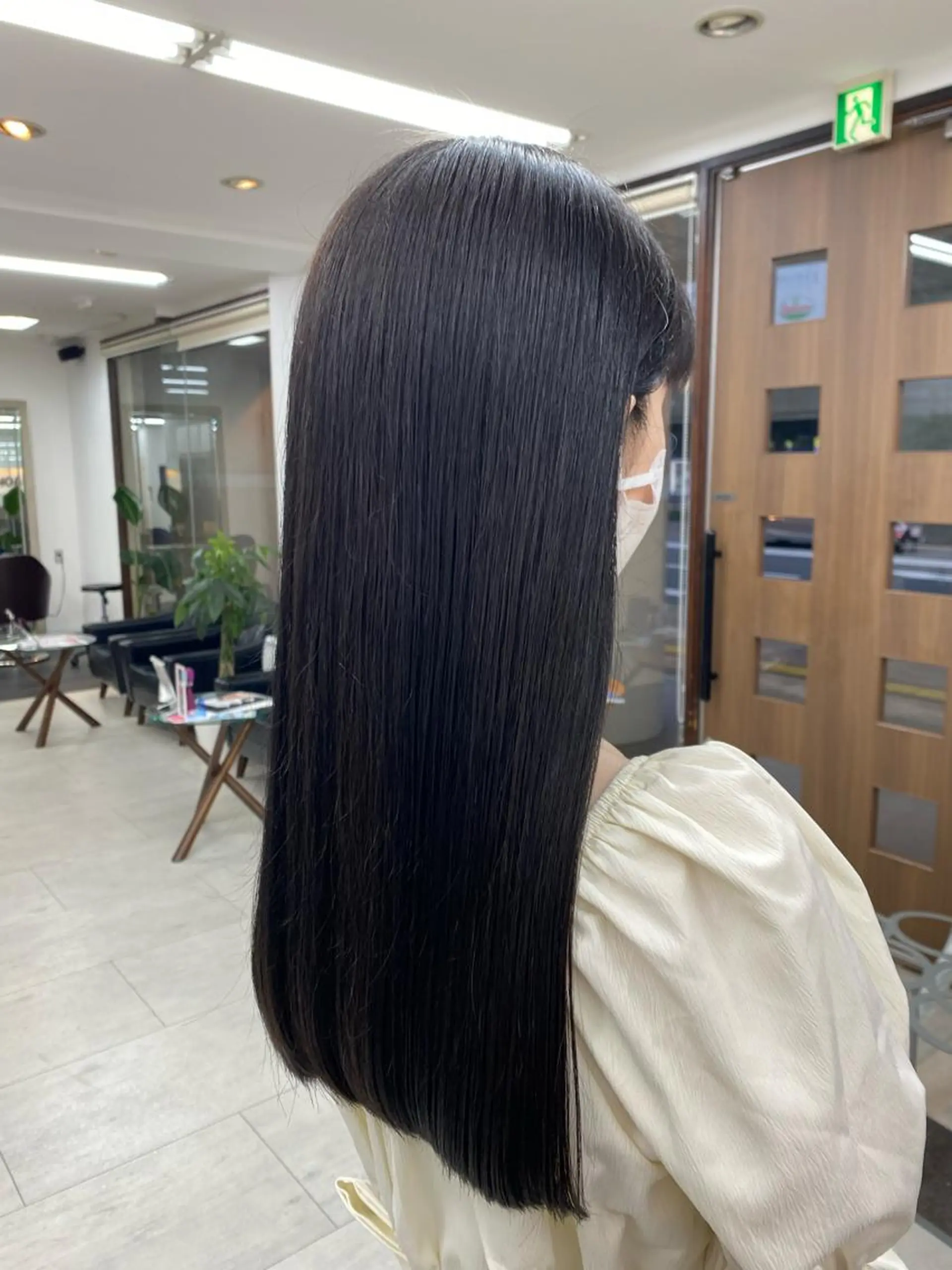 ロング 月野涼風 /レイヤーカットのヘアスタイル