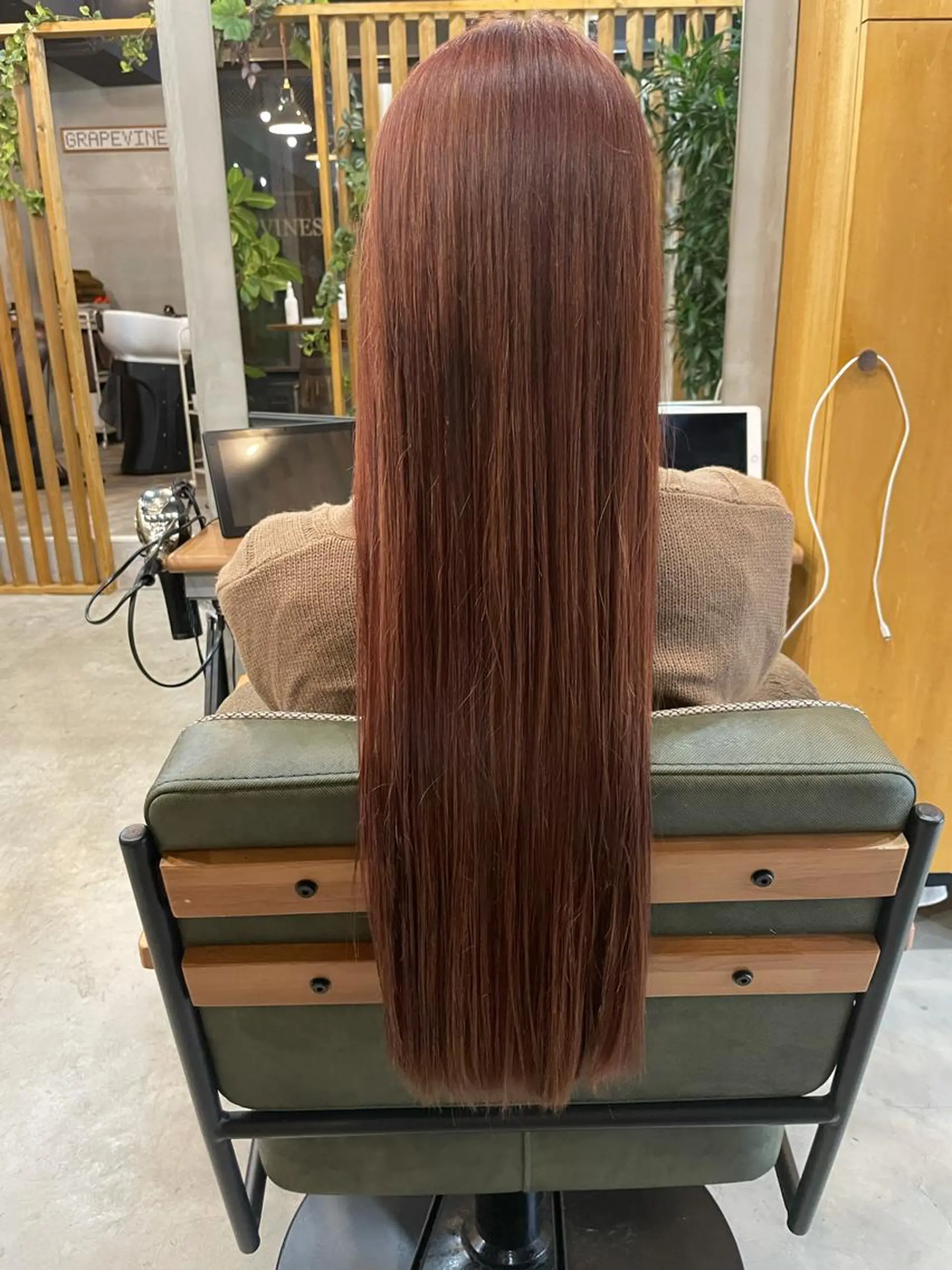 ロング カラー ヘアカラー hairsalon Laugh-ter所属・荻田 佳菜子のヘアスタイル