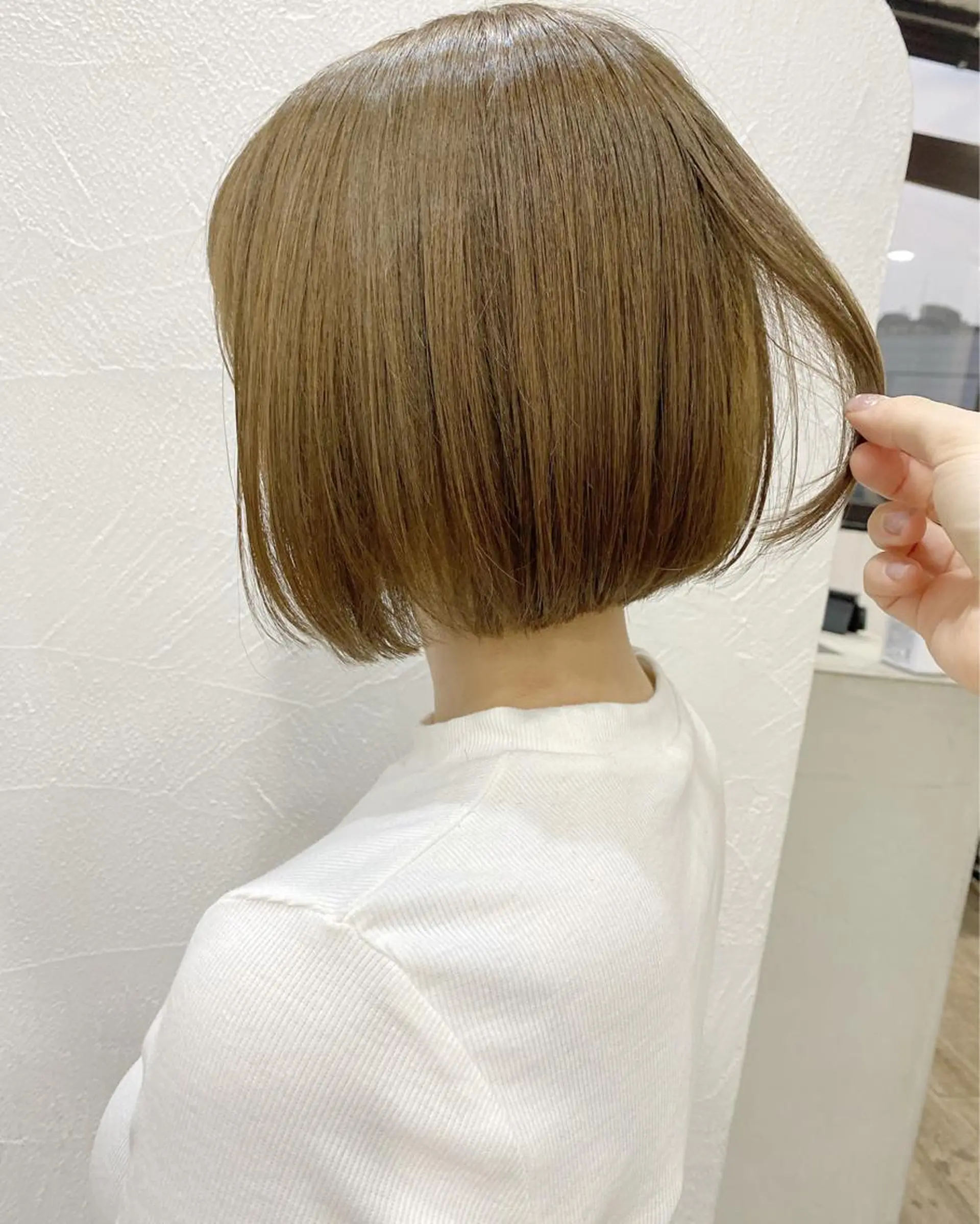 ミディアム カラー ヘアアレンジ ベージュカラー ブリーチ ダブルカラー ブリーチなしカラー 榎園 由美のヘアスタイル