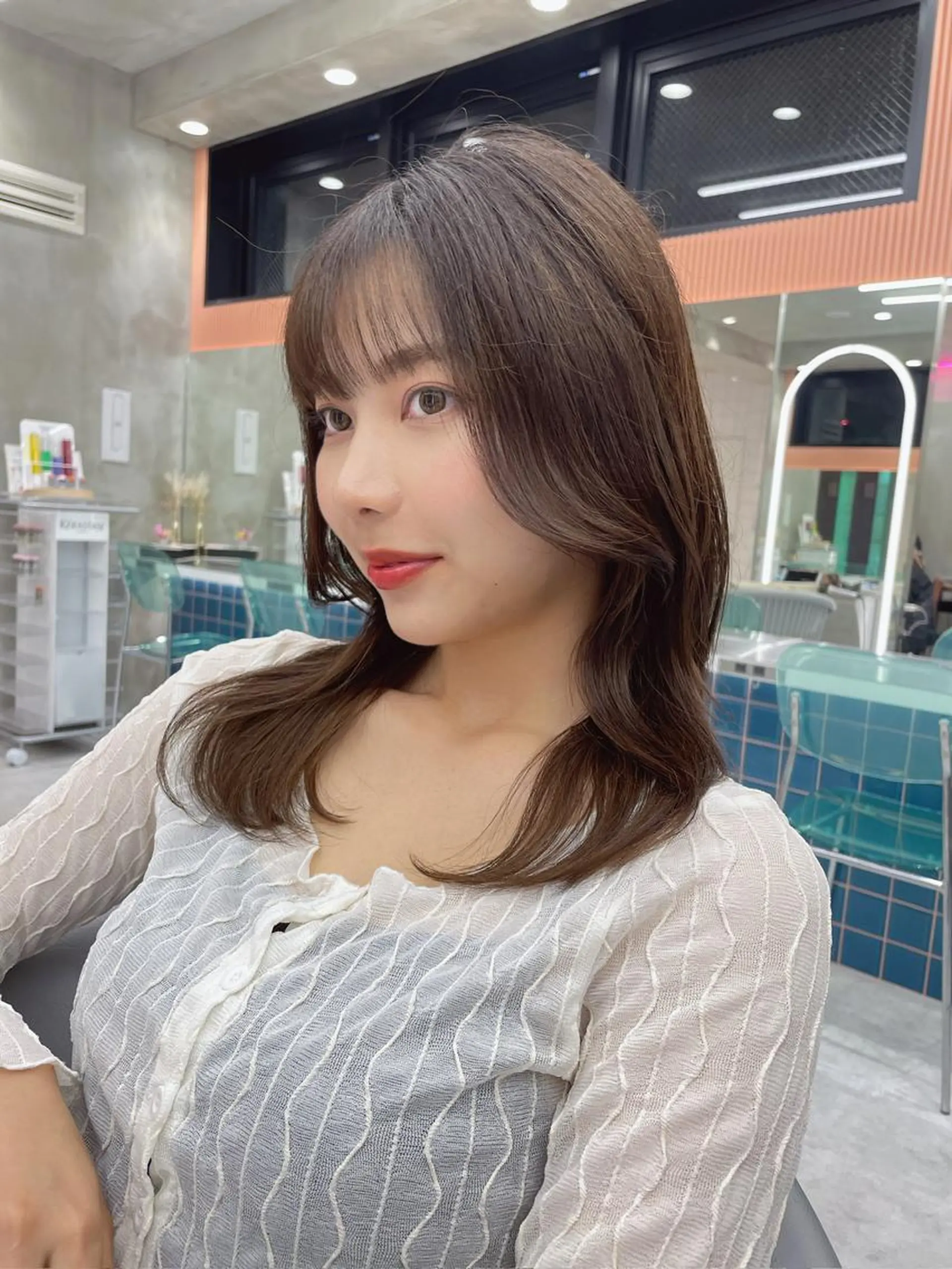 セミロング カット ヘアカラー トリートメント Lond strada所属・✨武村侑哉　韓国風 レイヤーカット✨のヘアスタイル