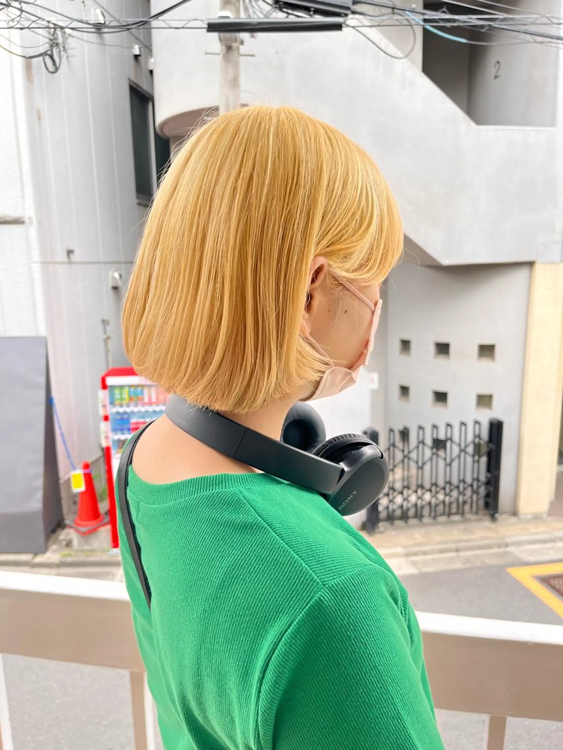 ミディアム カラー ヘアカラー エクステ ハイトーン 💭黒崎ハルカのヘアスタイル
