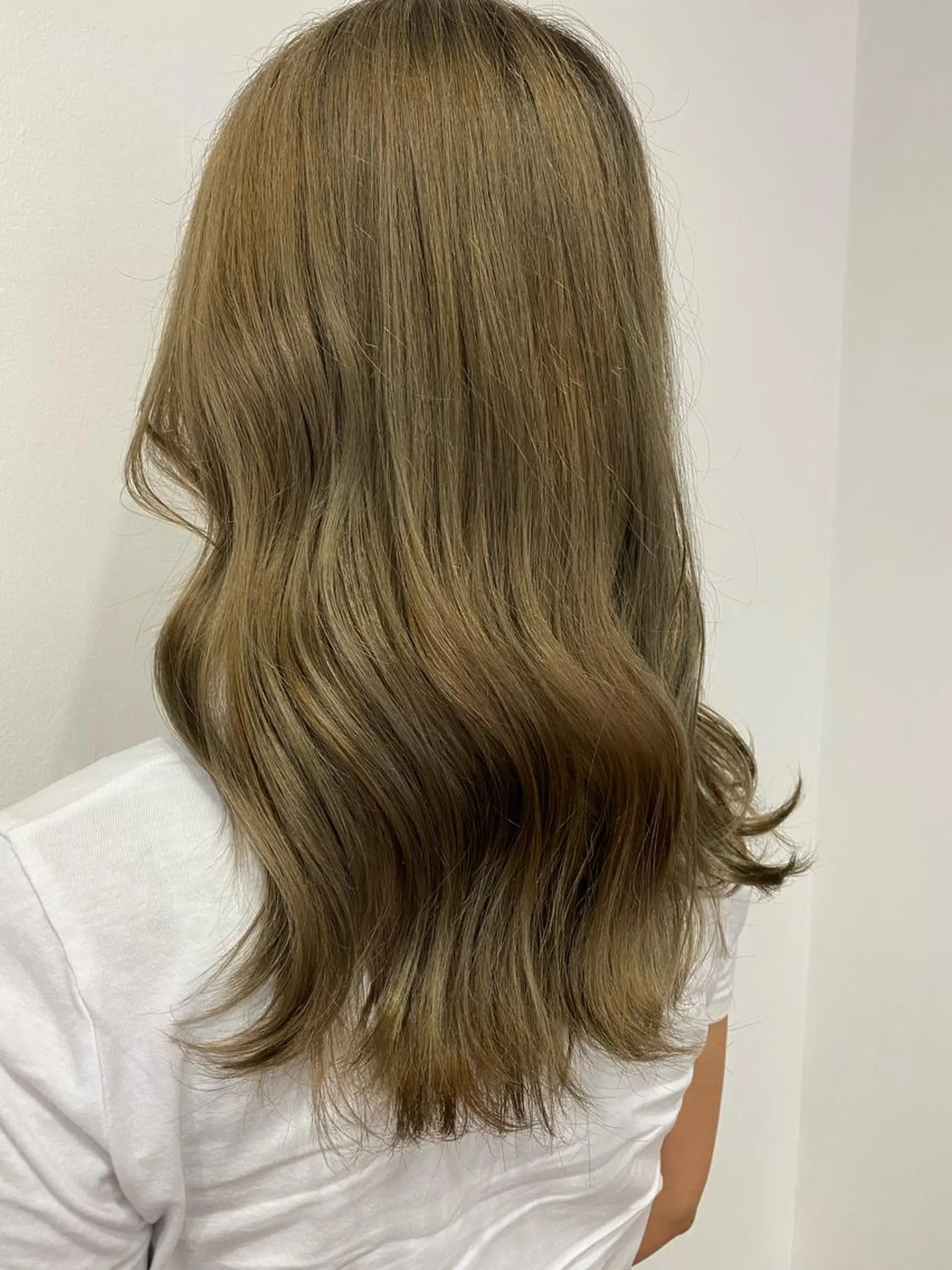 ロング カラー ヘアカラー トリートメント 💫お呼ばれヘア💫 髪質改善✨トモエ市川のヘアスタイル