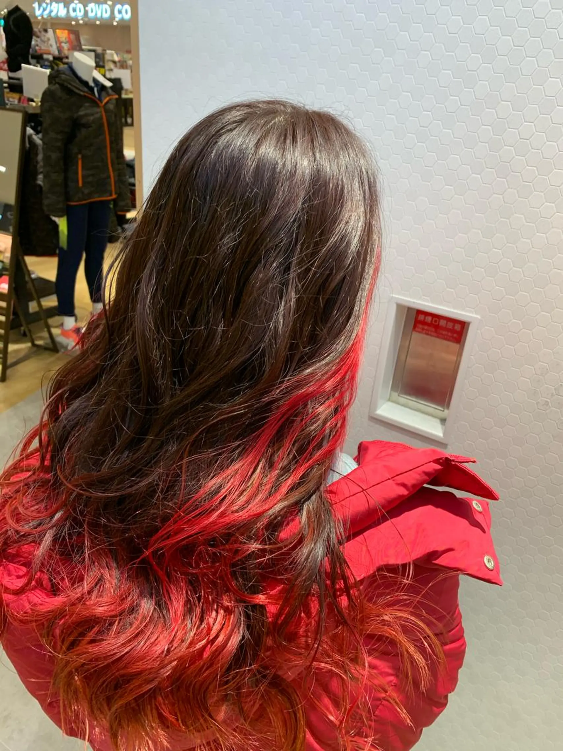 ロング カラー 大橋 一智のヘアスタイル