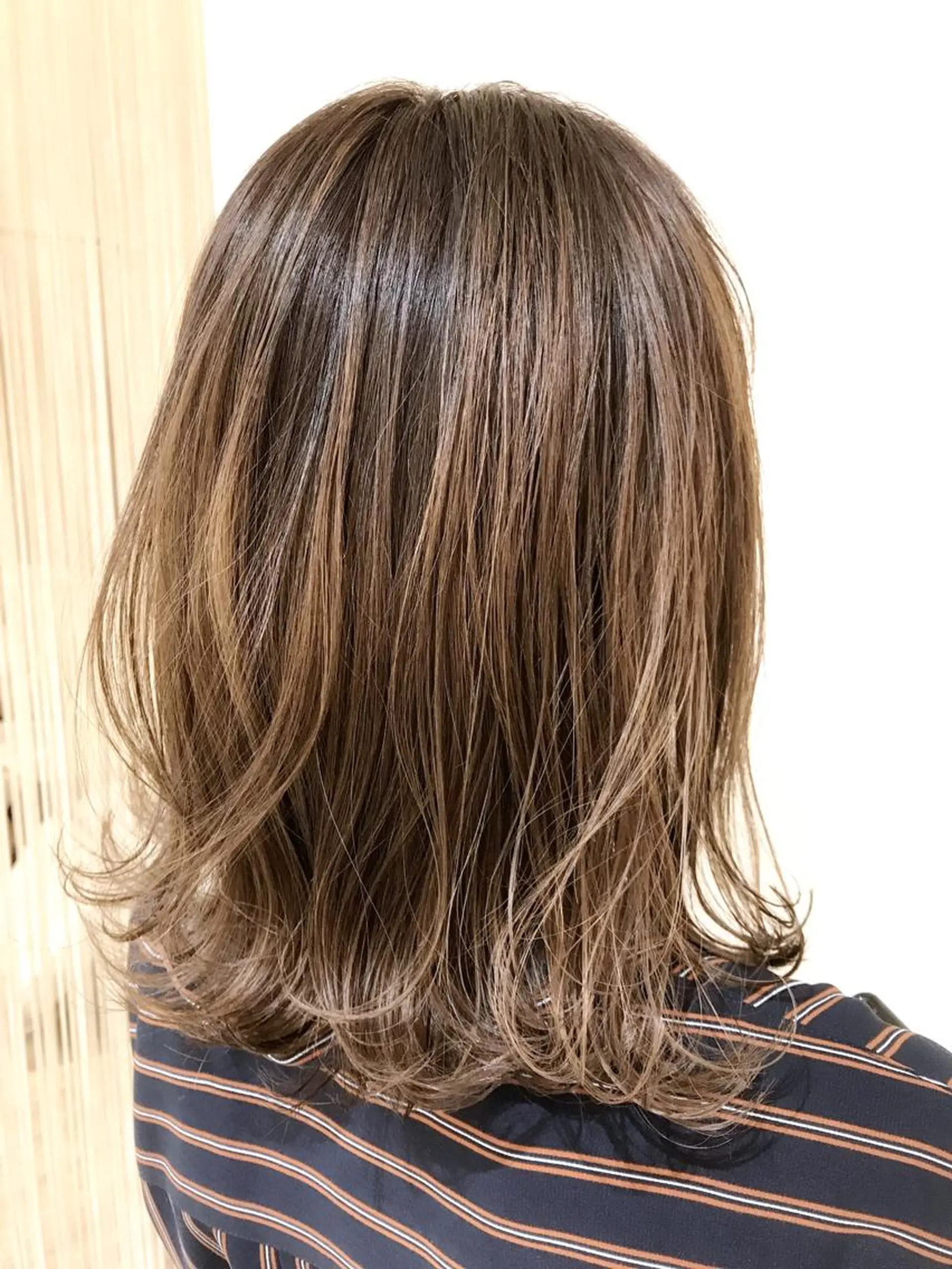 ミディアム カラー イルミナカラー カット ヘアカラー ハイライト/髪質改善 ✂️十河祐輝のヘアスタイル