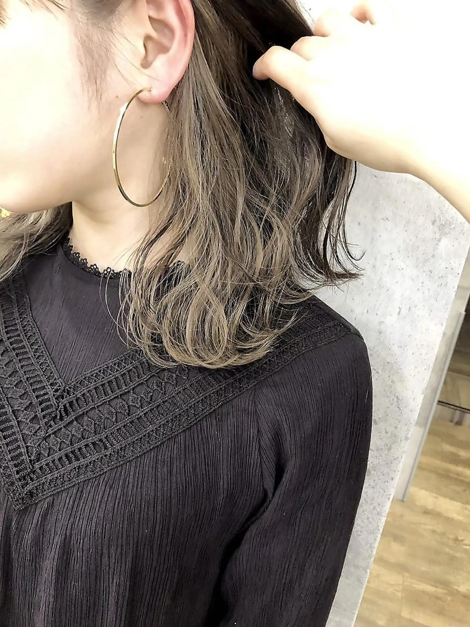 セミロング Trip 大名🌟 ダブルカラーのヘアスタイル