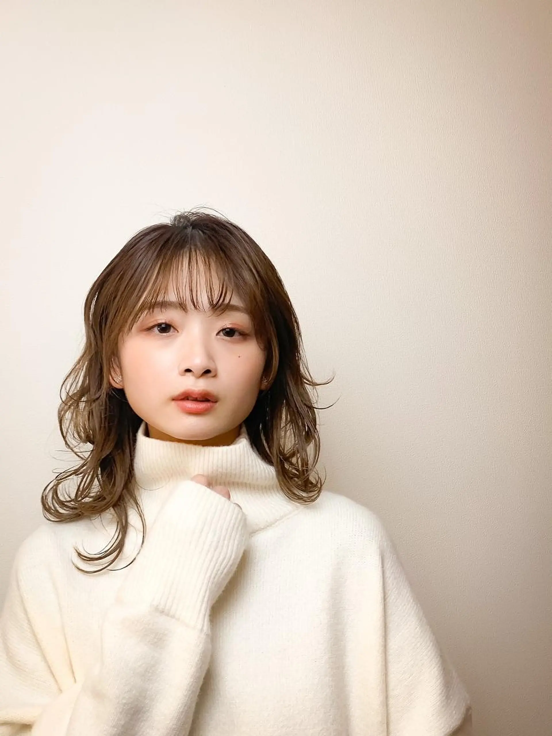 セミロング セミロングパーマ ボブ くびれヘア 顔まわりレイヤー ハイライト 髪質改善TABATA YUUKI 表参道のヘアスタイル