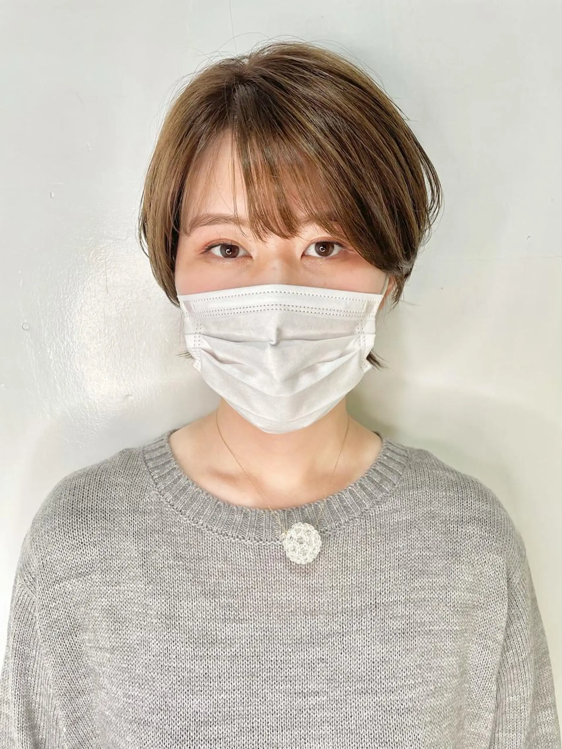 ショート ショートヘア 外ハネヘア モリオフロムロンドン池袋店所属・冨永 さやかのヘアスタイル