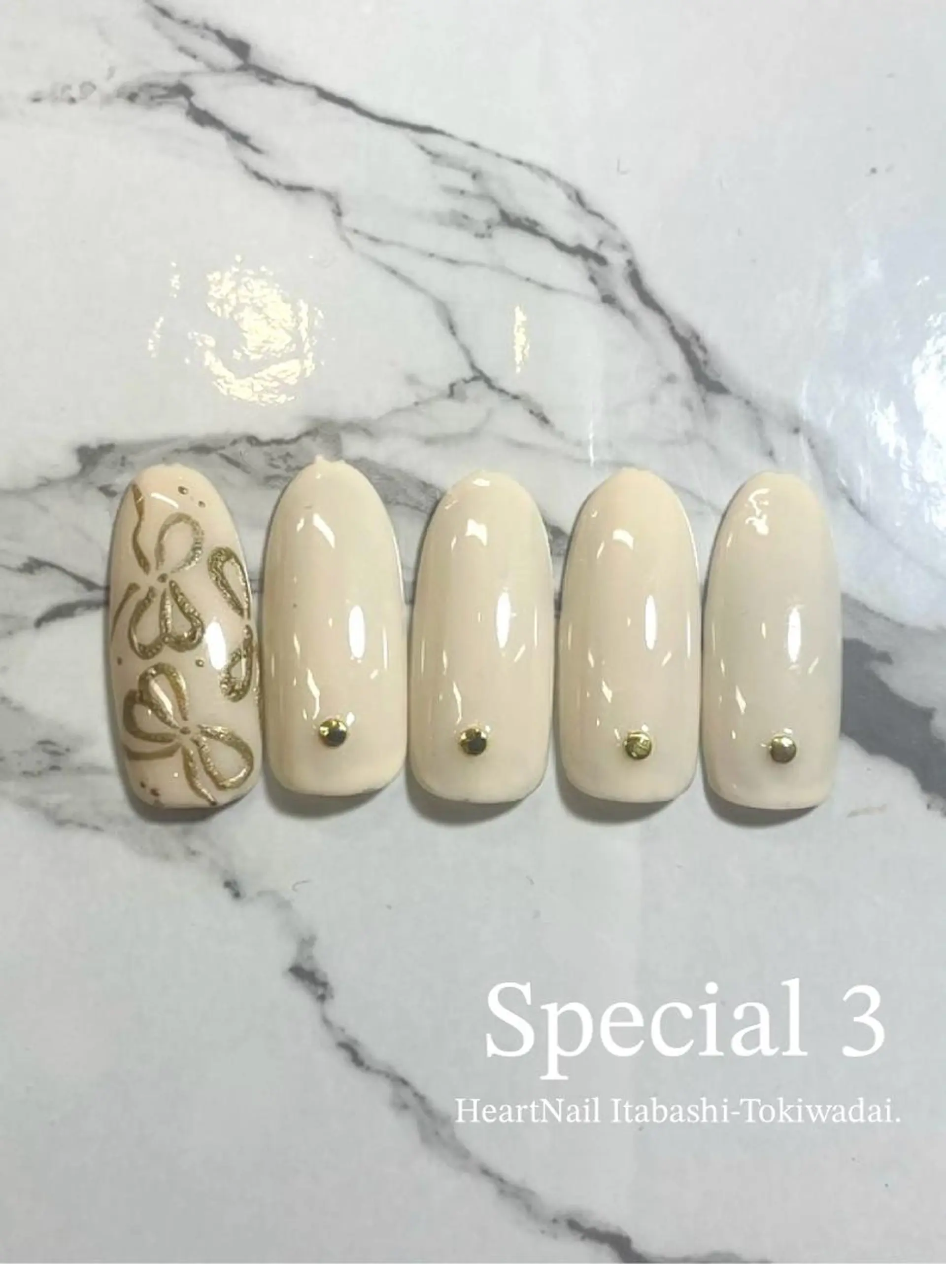 ネイル アートネイル ラメ(グリッター) ラメグラデーション マグネットネイル ワンカラーネイル はあとねいる 板橋ときわ台店のネイルデザイン