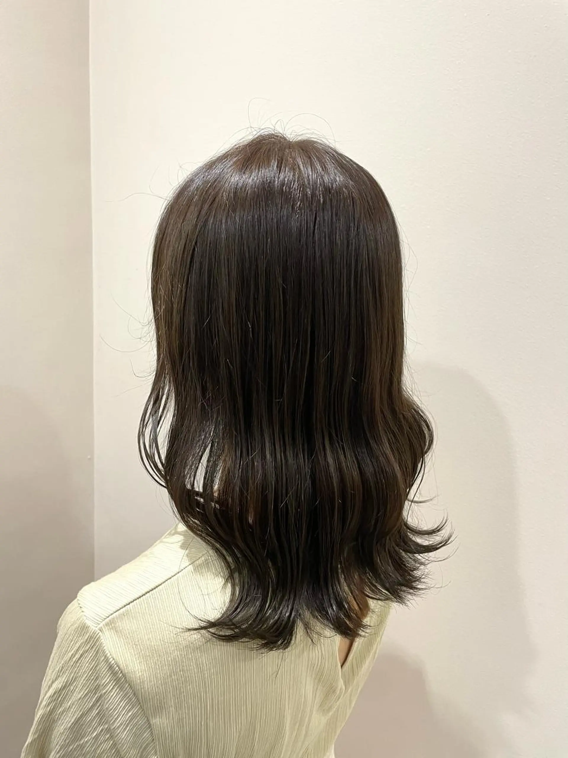 ミディアム カラー ヘアアレンジ グレージュ オリーブグレージュ オリーブグレー ヘアカラー トリートメント ヘアセット ☀️カトウ ケイゴ☀️のヘアスタイル
